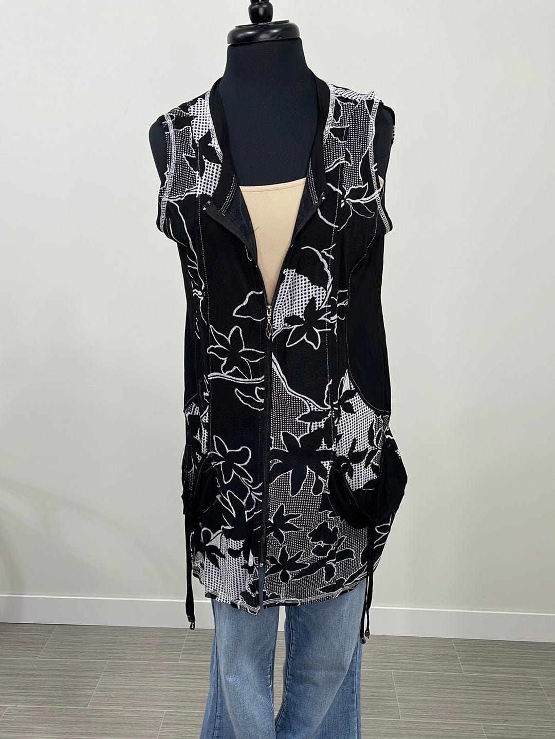 Black & White Mix Mesh Long Vest