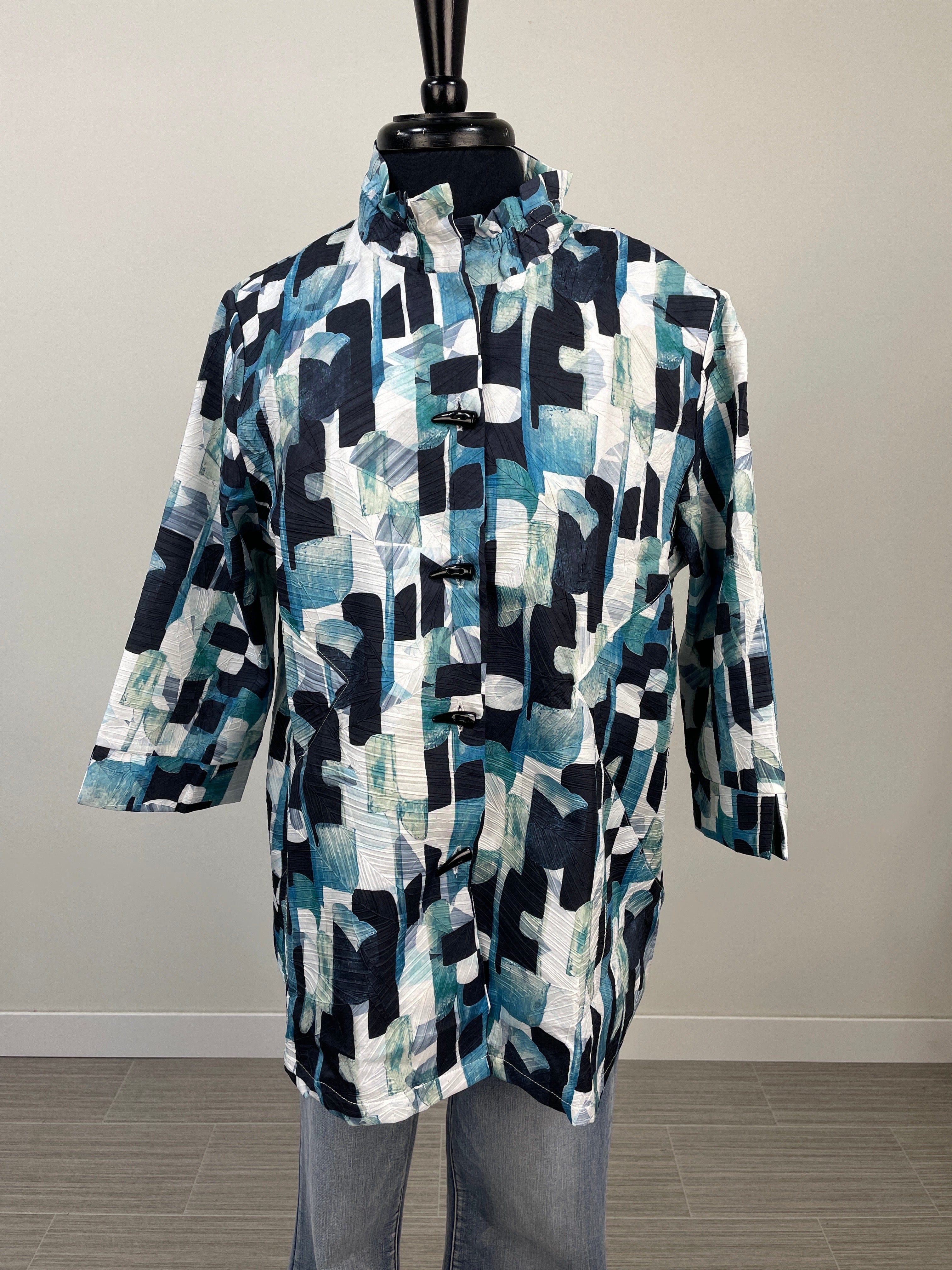 Blue Print Button Up Wire Collar Blouse