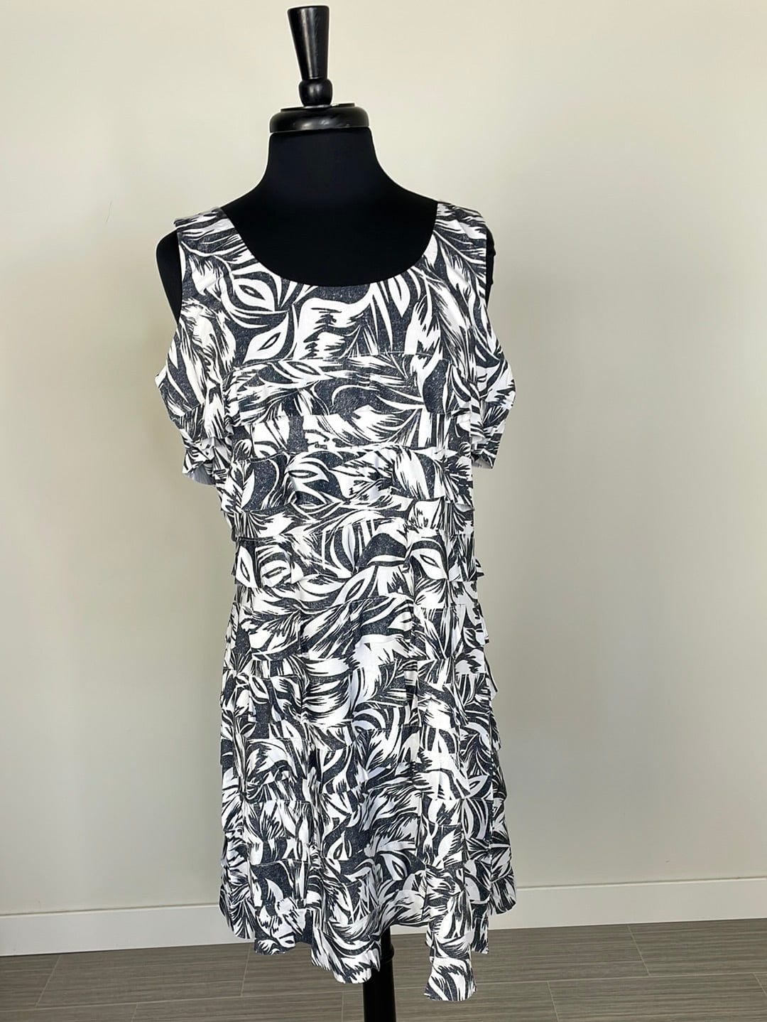 Charcoal & White Leaf Ruffle Dress