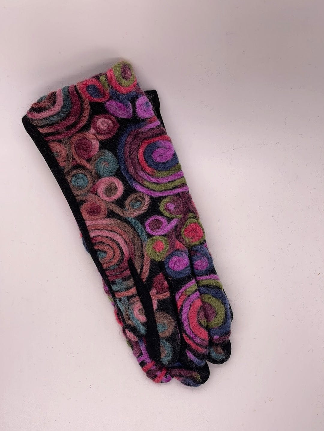 Pinks Swirl Glove