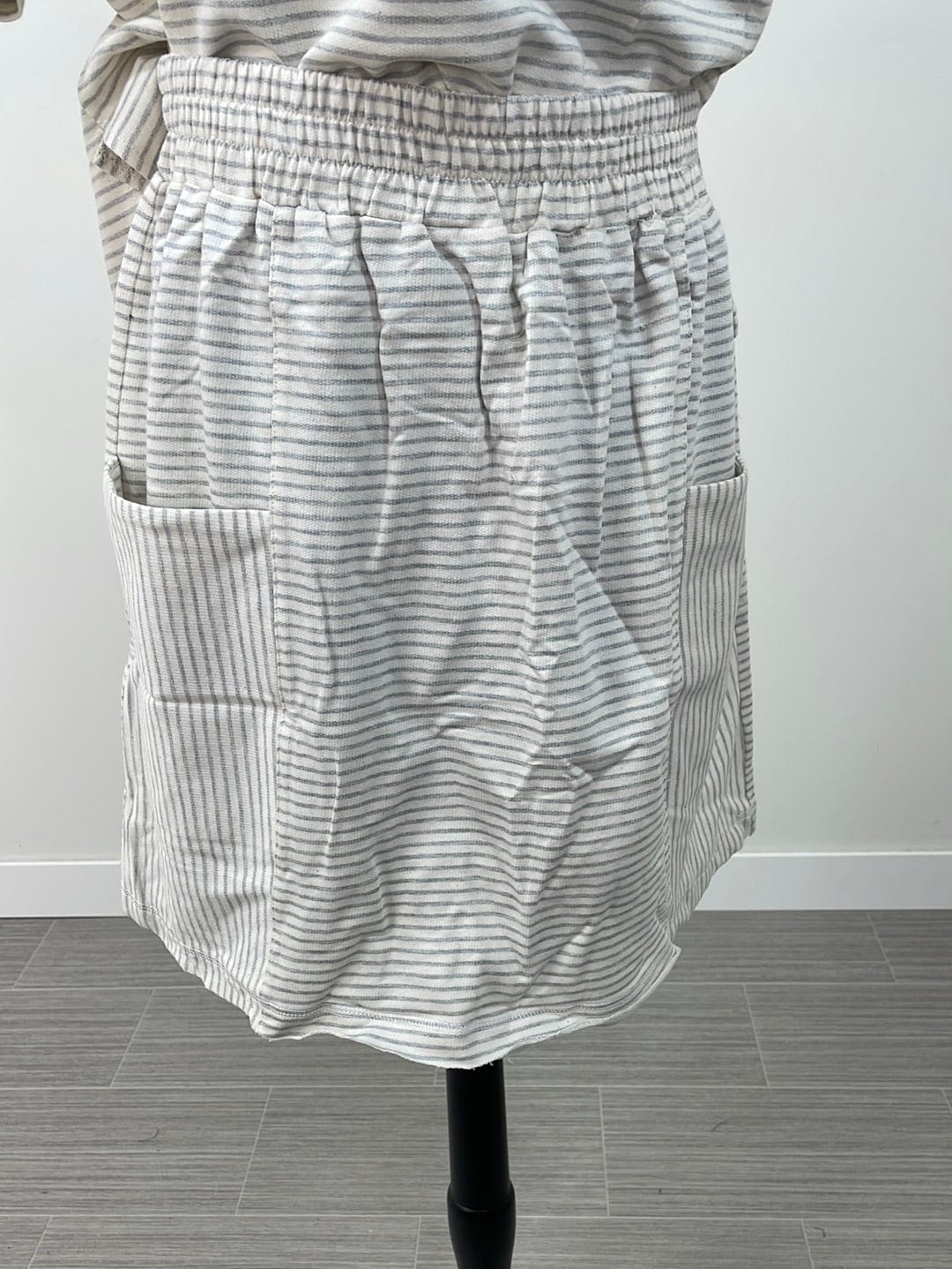 Ivory & Grey Pin Stripe Front Pocket Sweat Skirt
