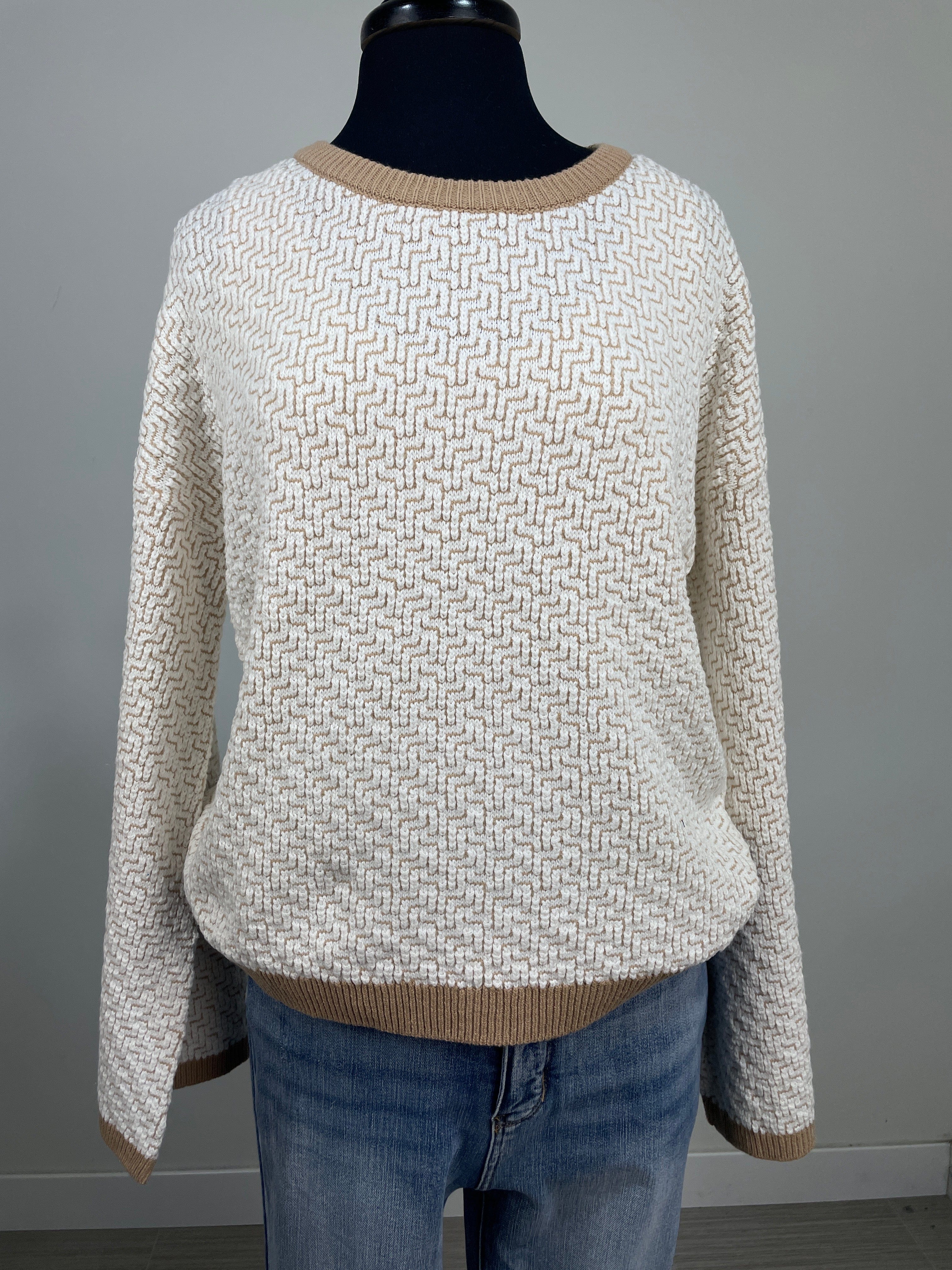 Ivory & Tan Bell Sleeve Pullover
