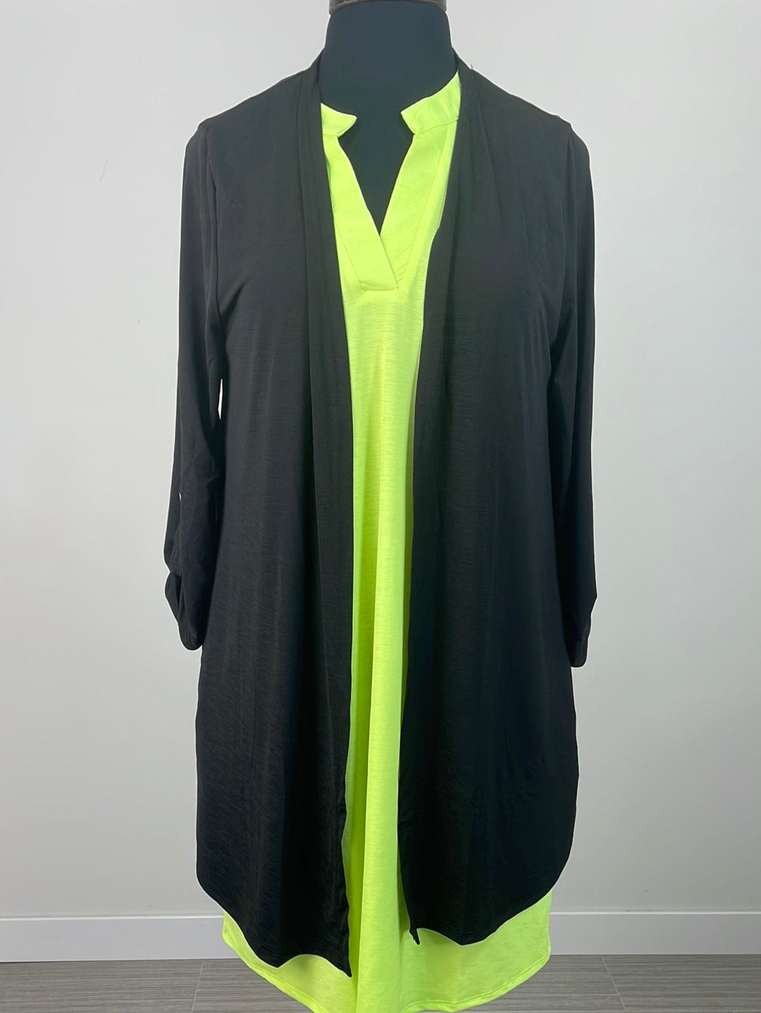 Black Everday Light Cardigan