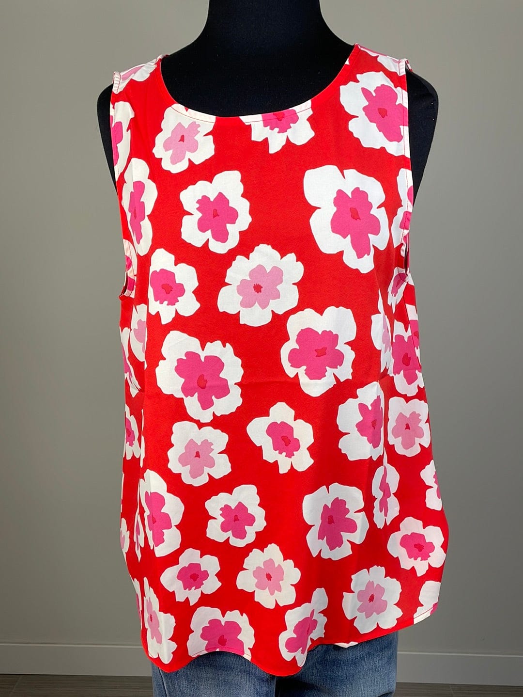 Red Floral Keyhole Button Top