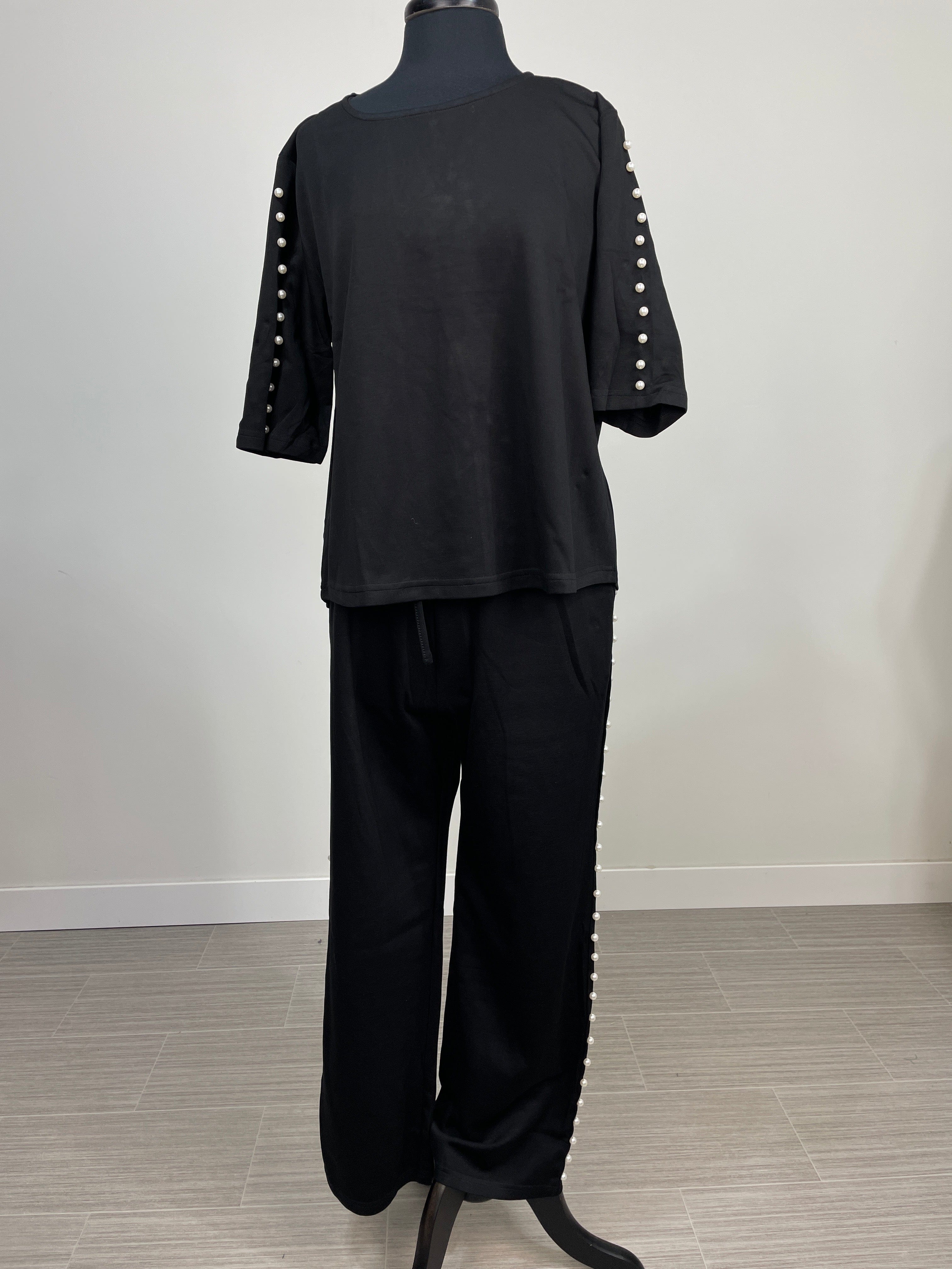 Black Pearl Detail Pants