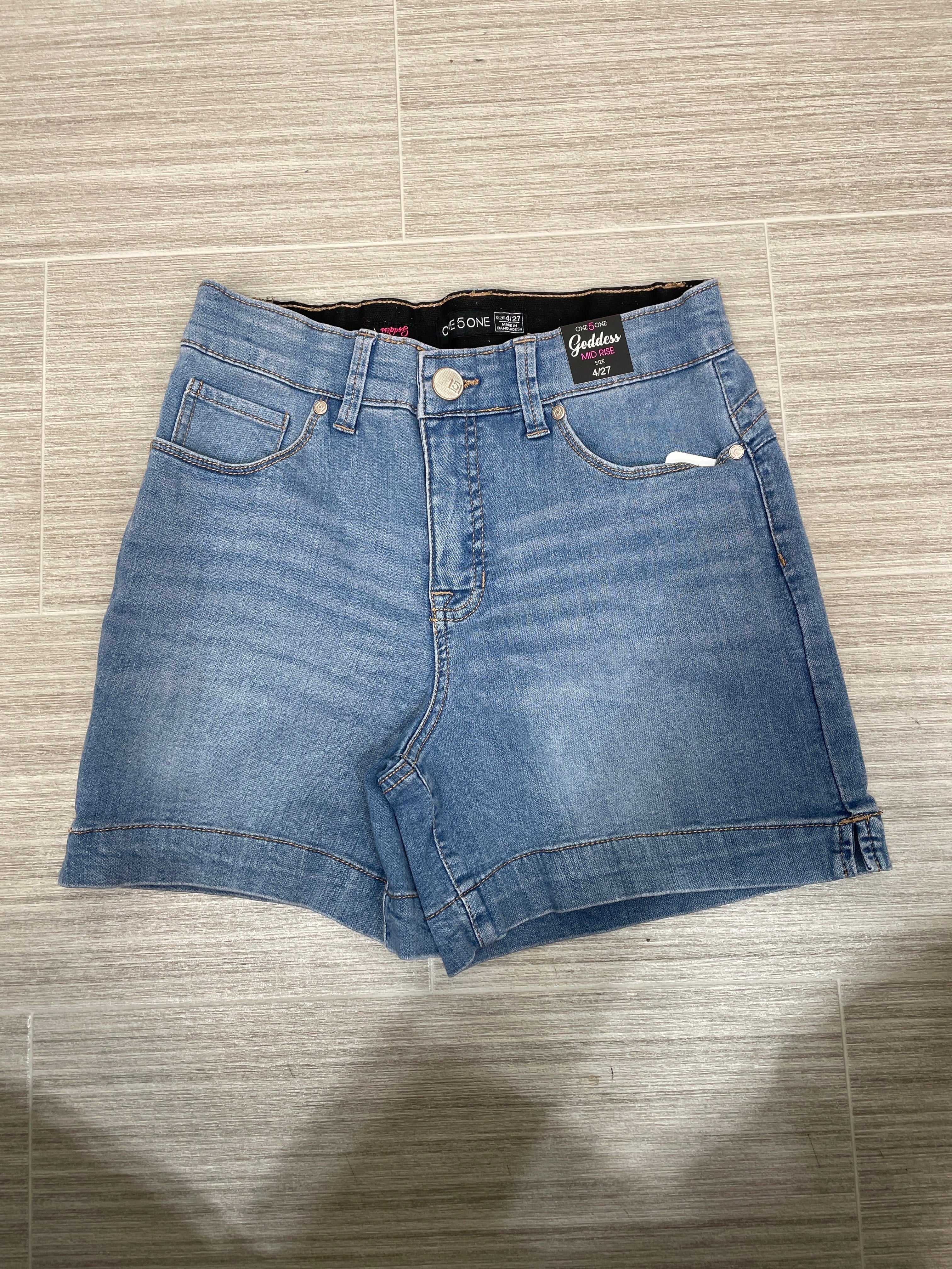 Light Wash Mid Rise Goddess Shorts