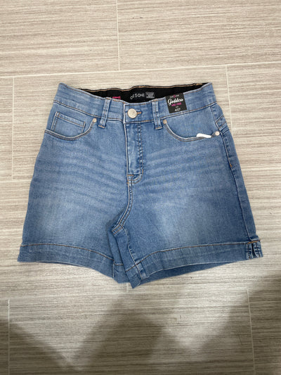 Light Wash Mid Rise Goddess Shorts