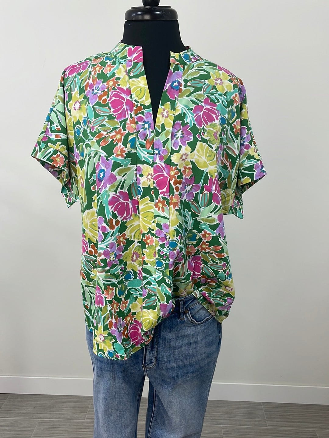 Kelly Green & Florals Collar Blouse