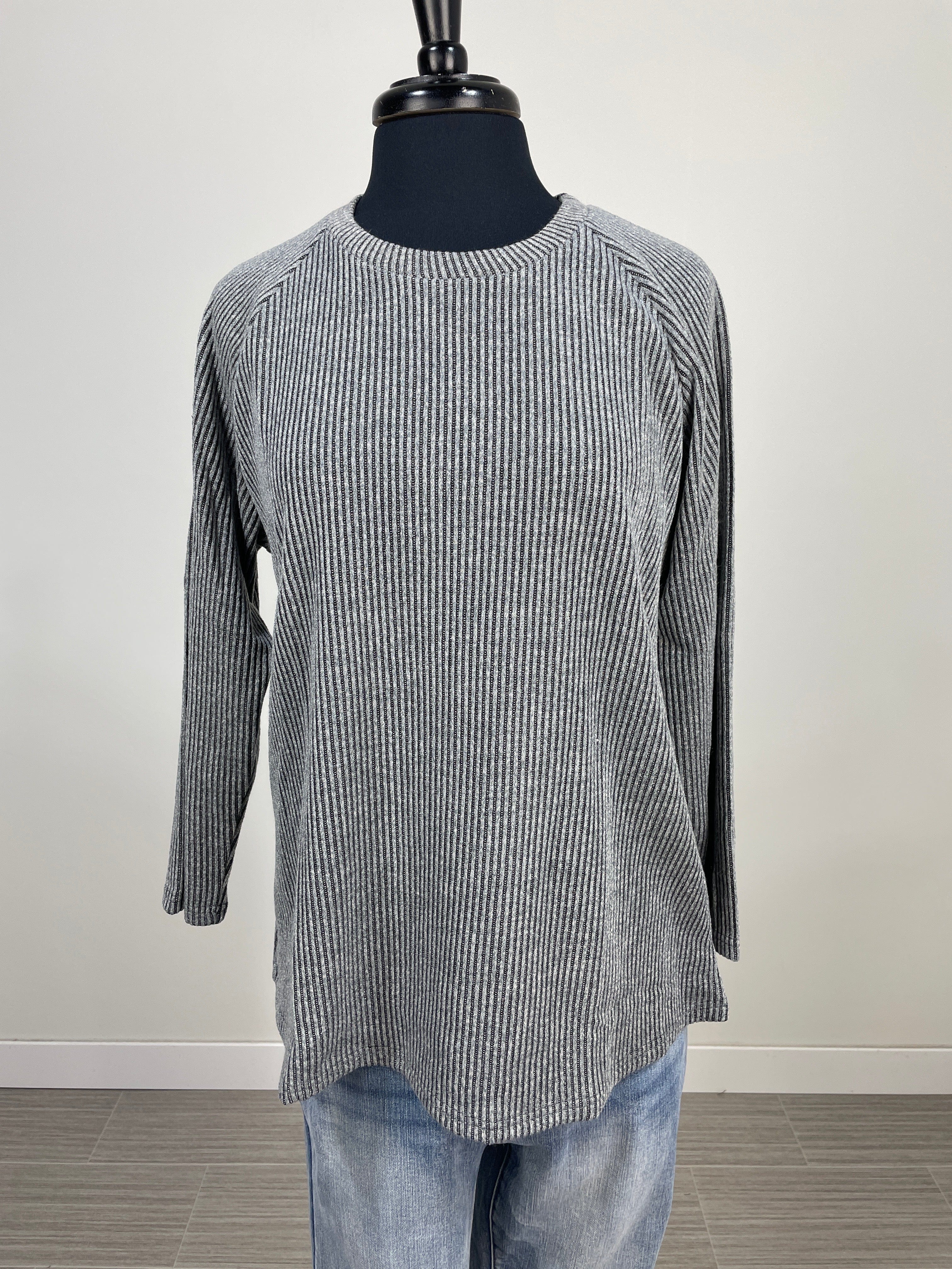 Grey Ribbed Round Neck Top