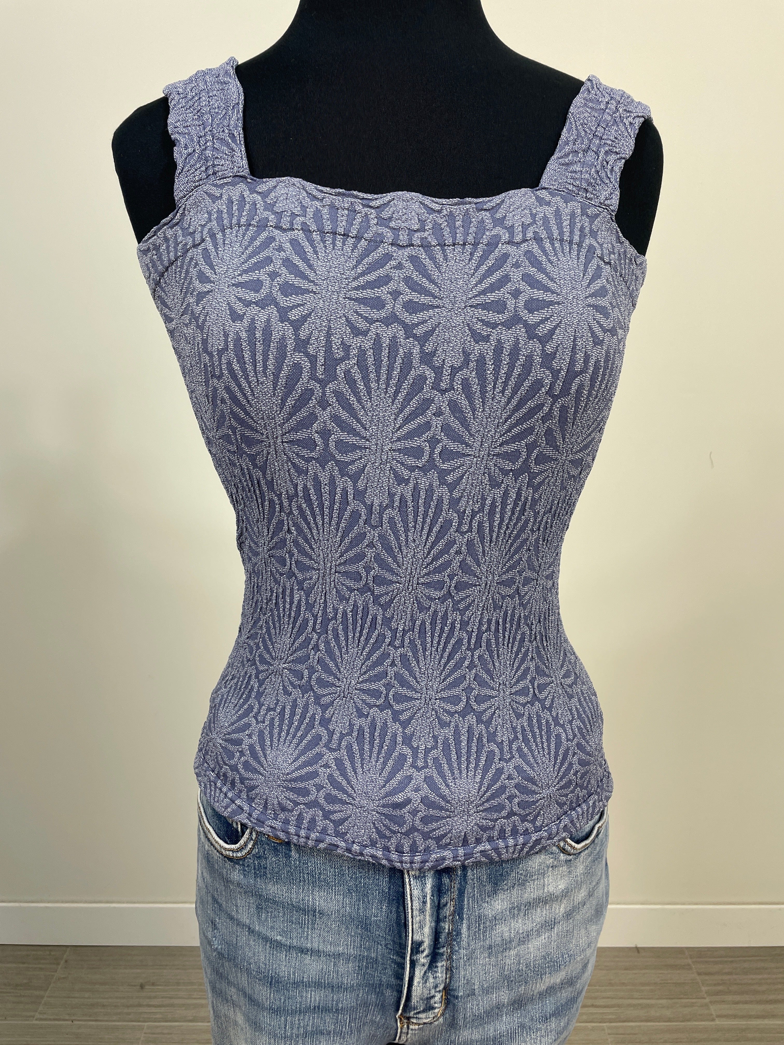Crown Blue Lace Textured Square Top