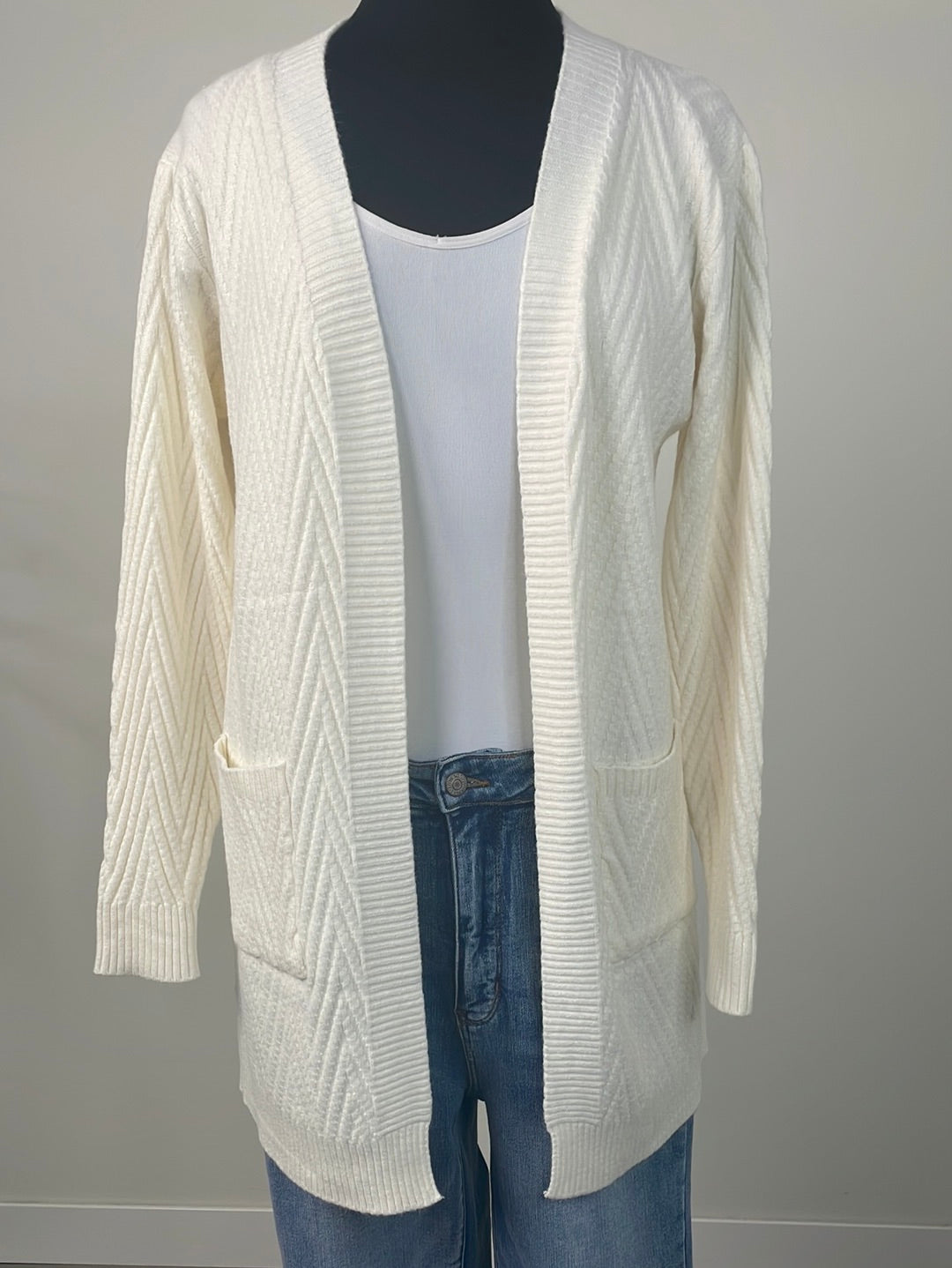 Cream Texture Pattern Pocket Cardigan