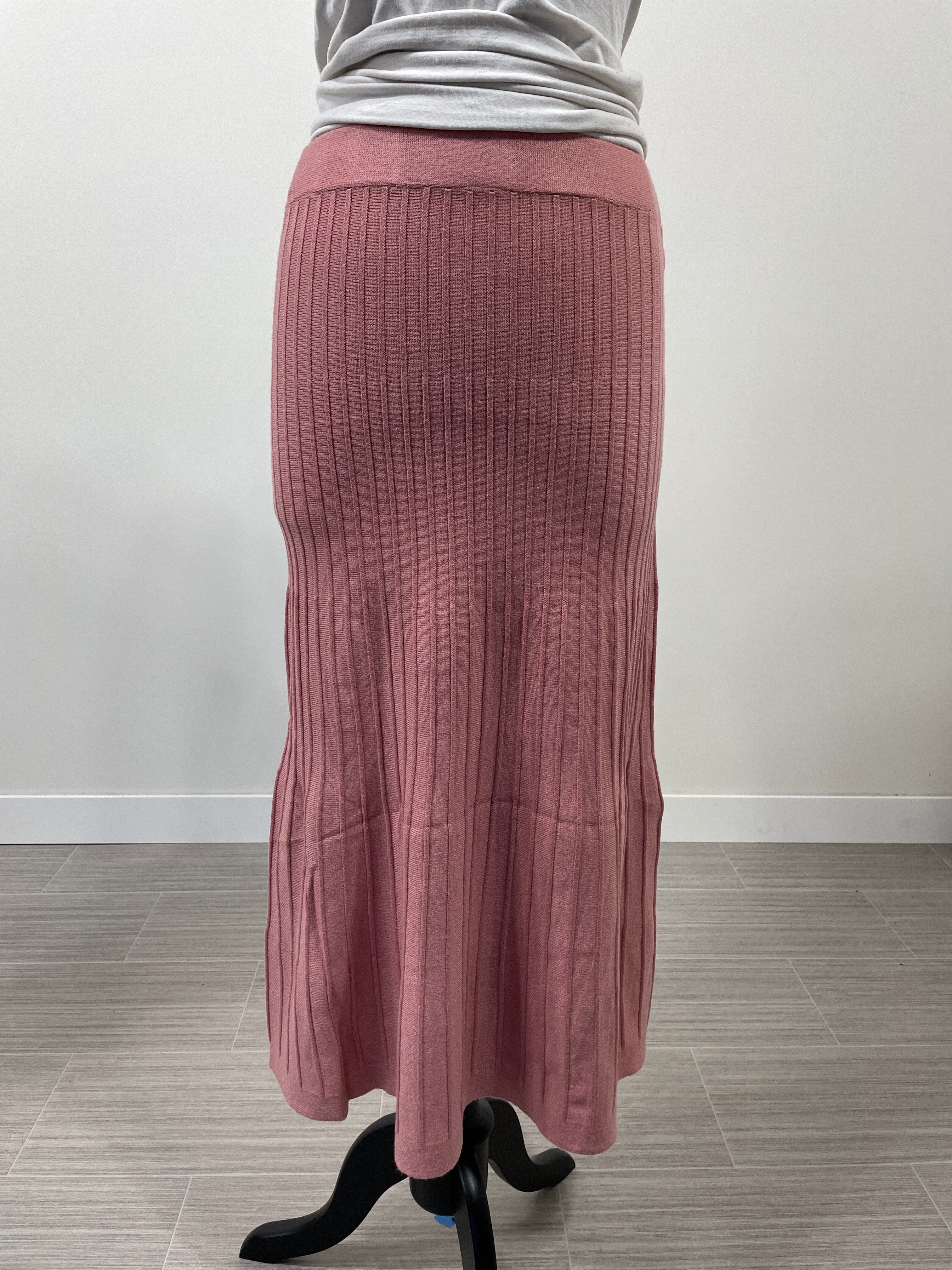 Rose Knit Long Skirt