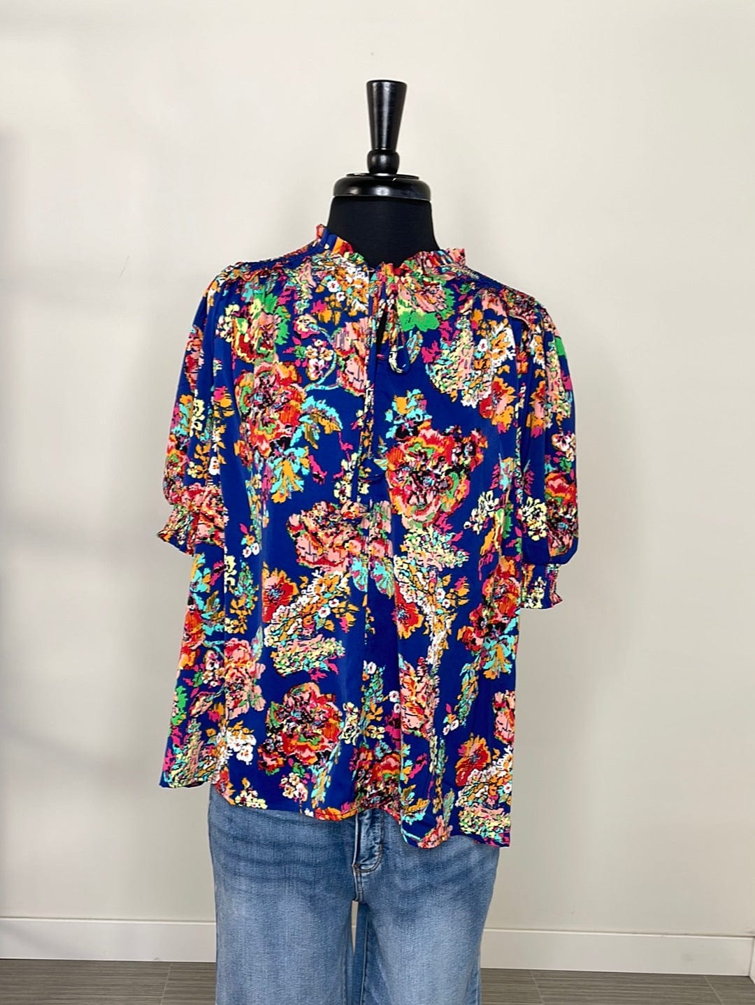 Navy Ruffle Floral Blouse w/Tassel