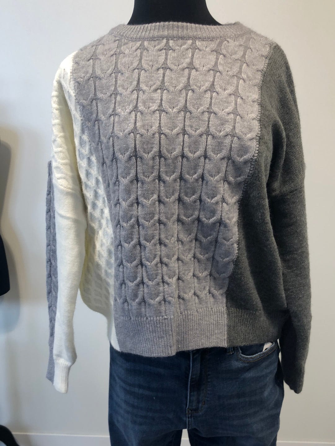 Greys & Ivory Knit Textured Sweater