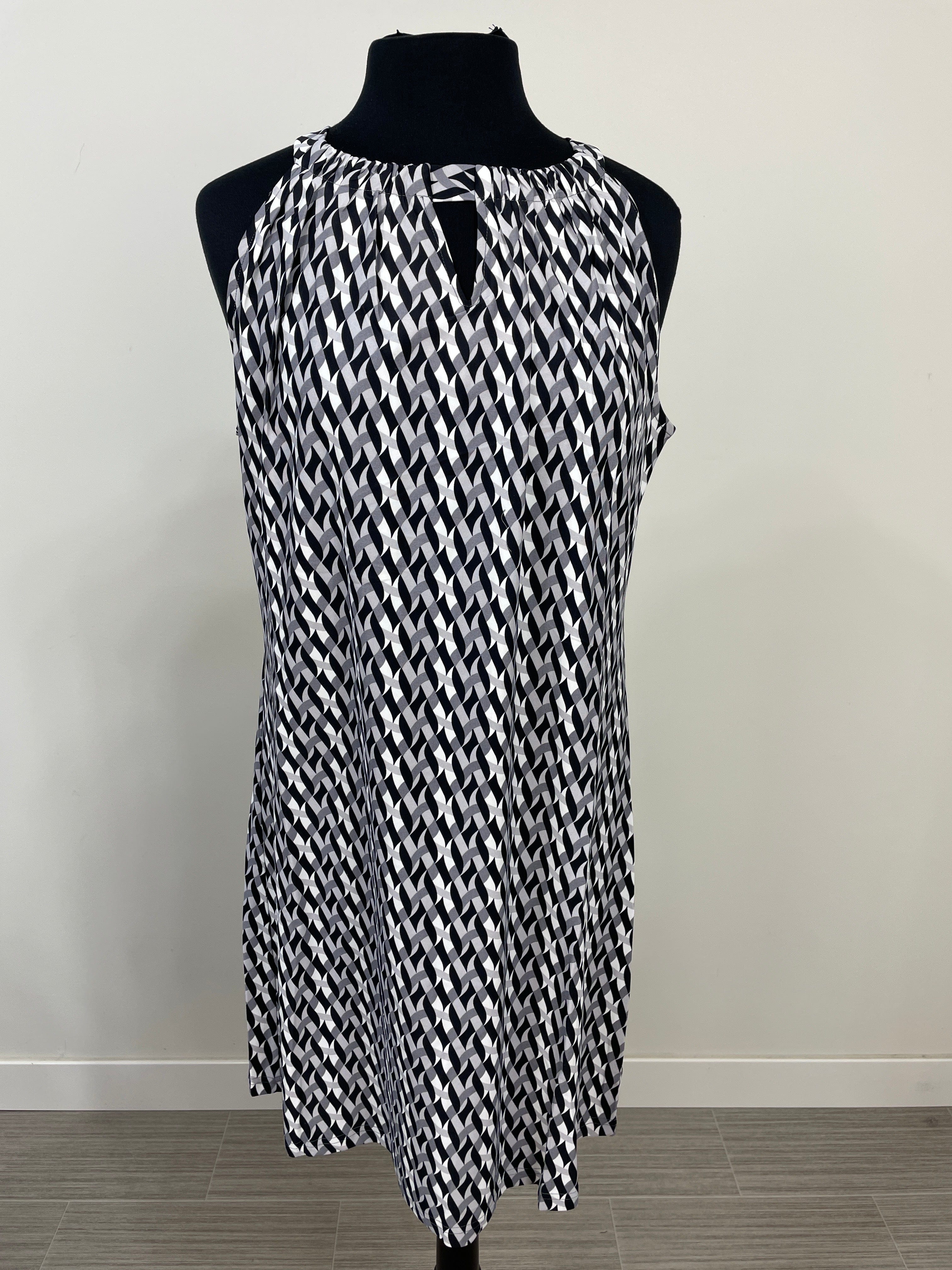 Black & Grey Sleeveless Keyhole Dress