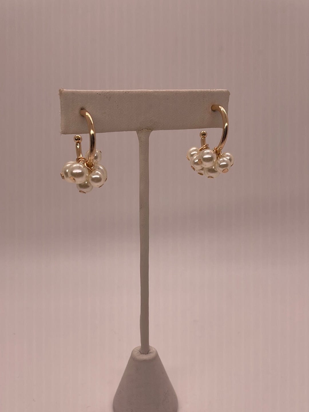 Pearl Cluster Hoop