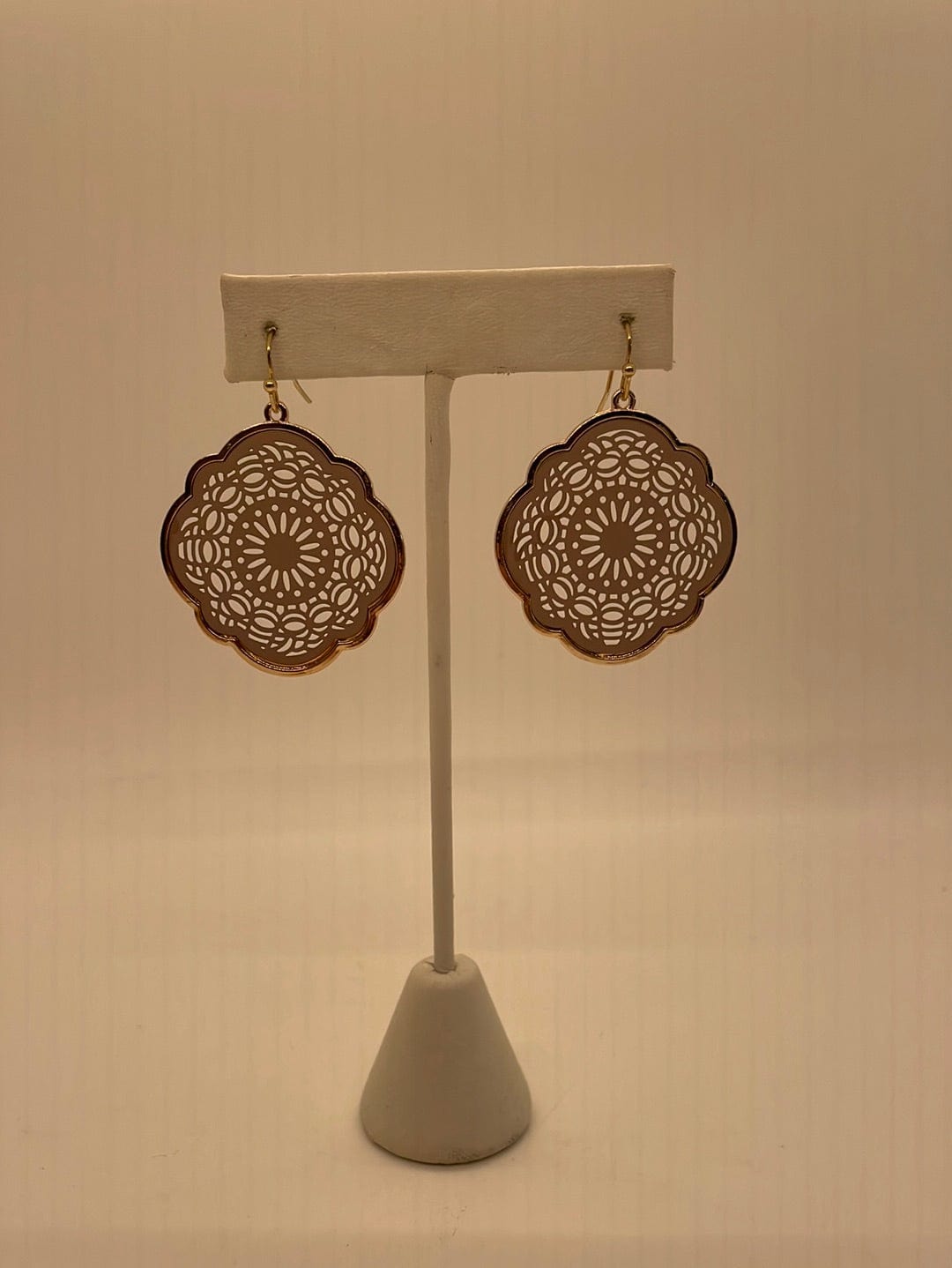 Taupe Featherweight Earring