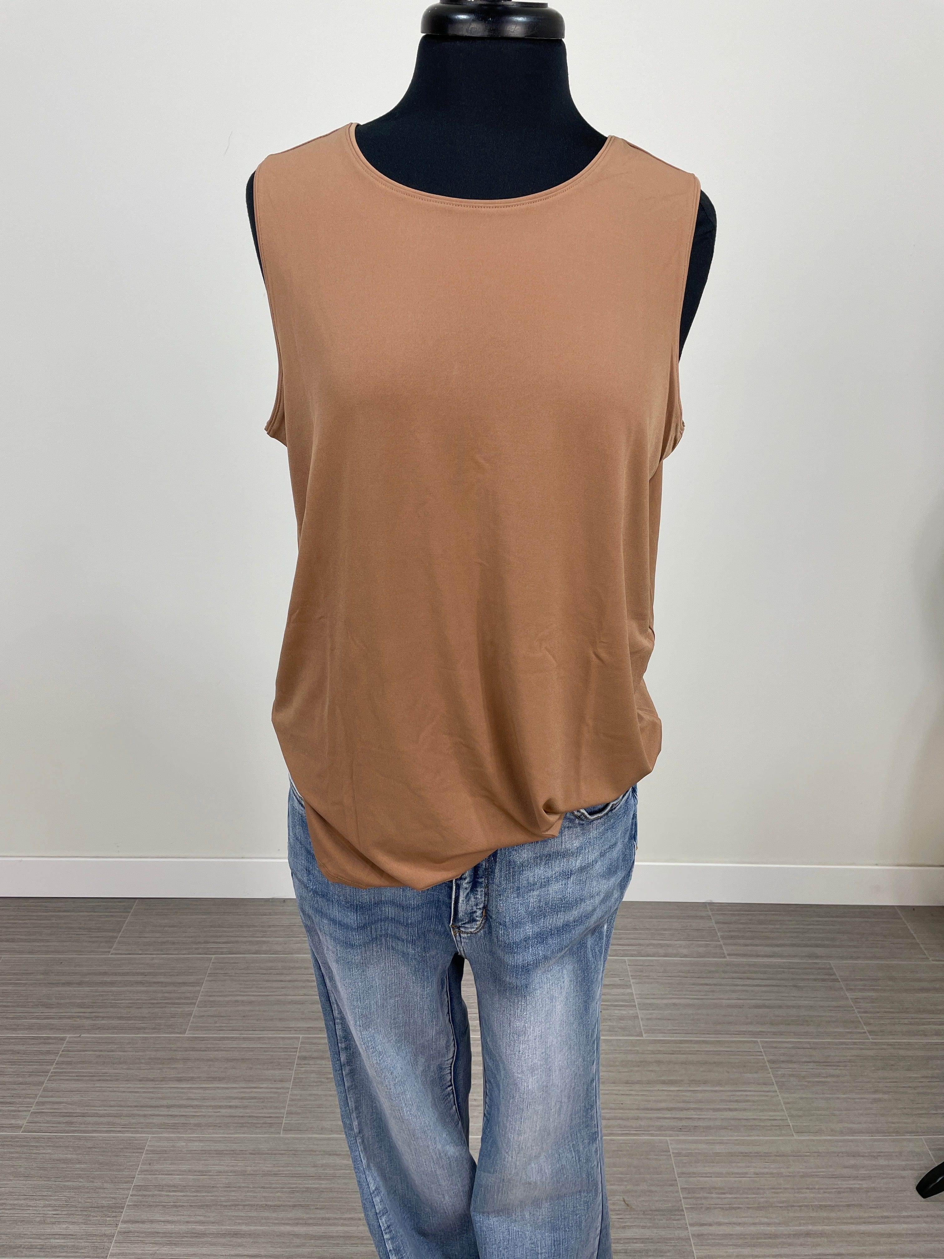 Deep Camel Side Slit Favorite Tank