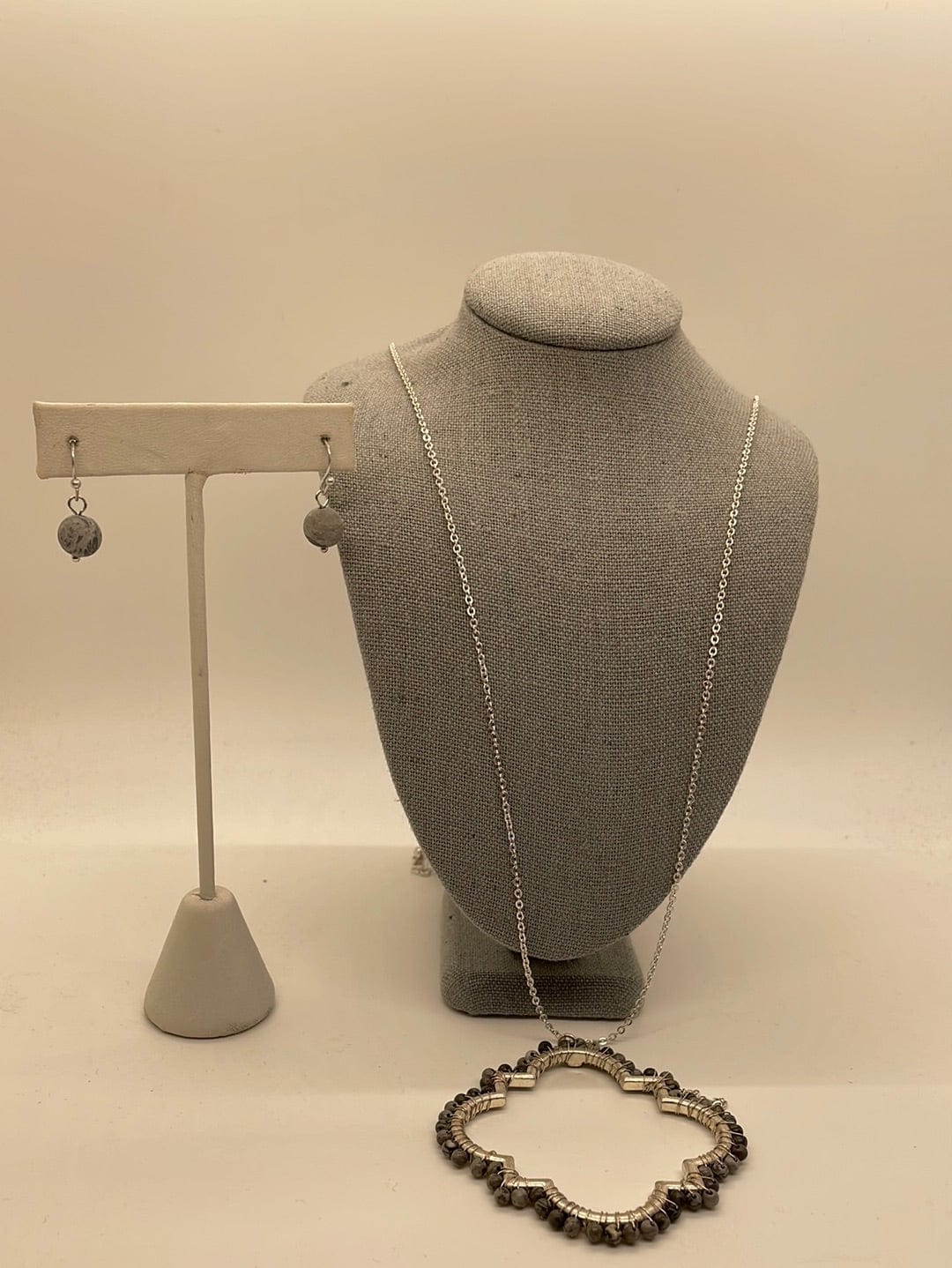 Gray Stone Geo Pendant Necklace