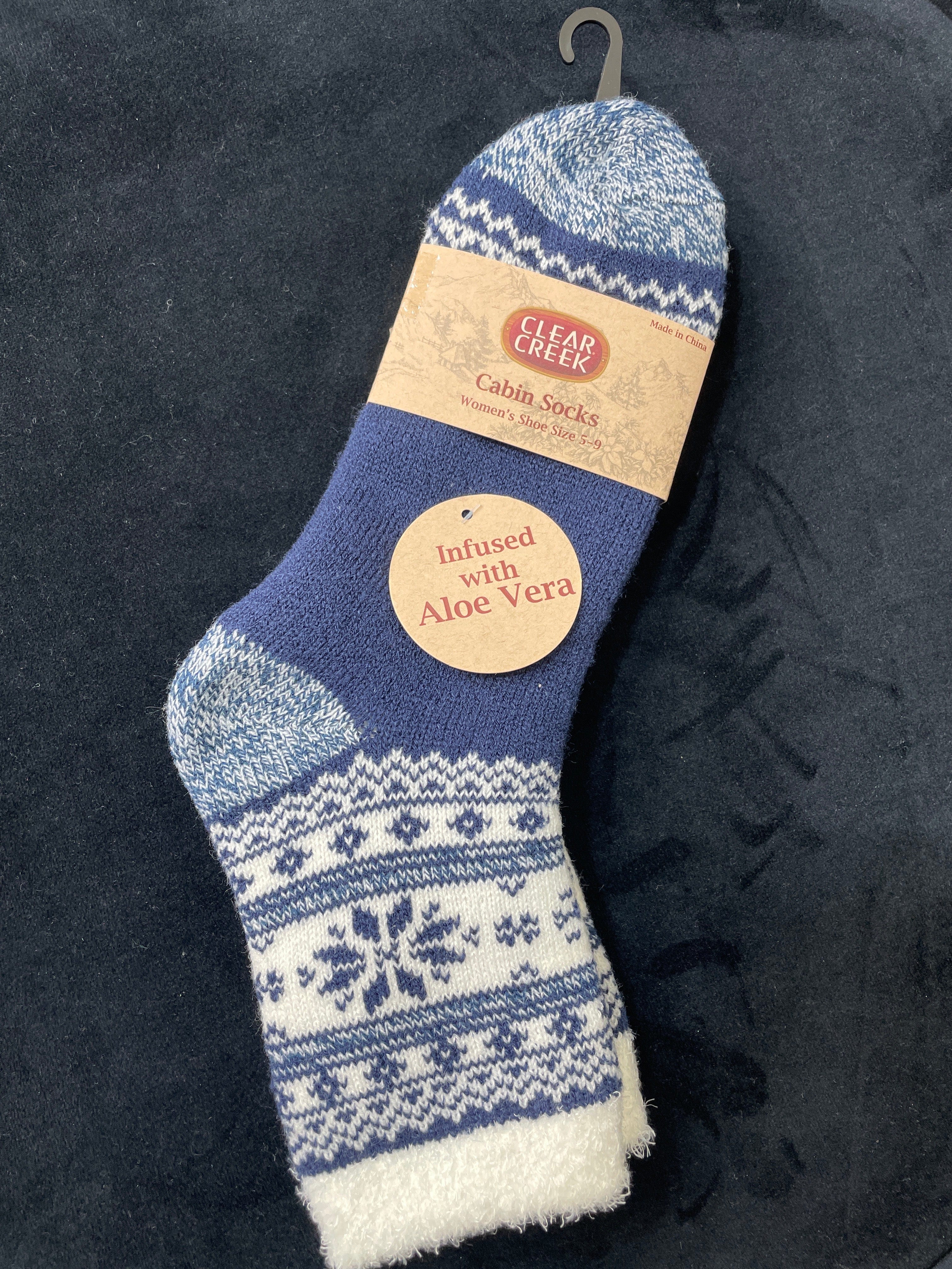 Navy Snowflake Aloe Cabin Sock