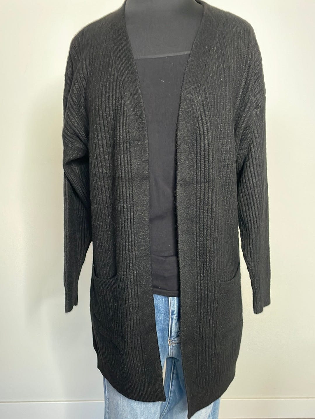 Black Ribbed Pocket Cardigan OS