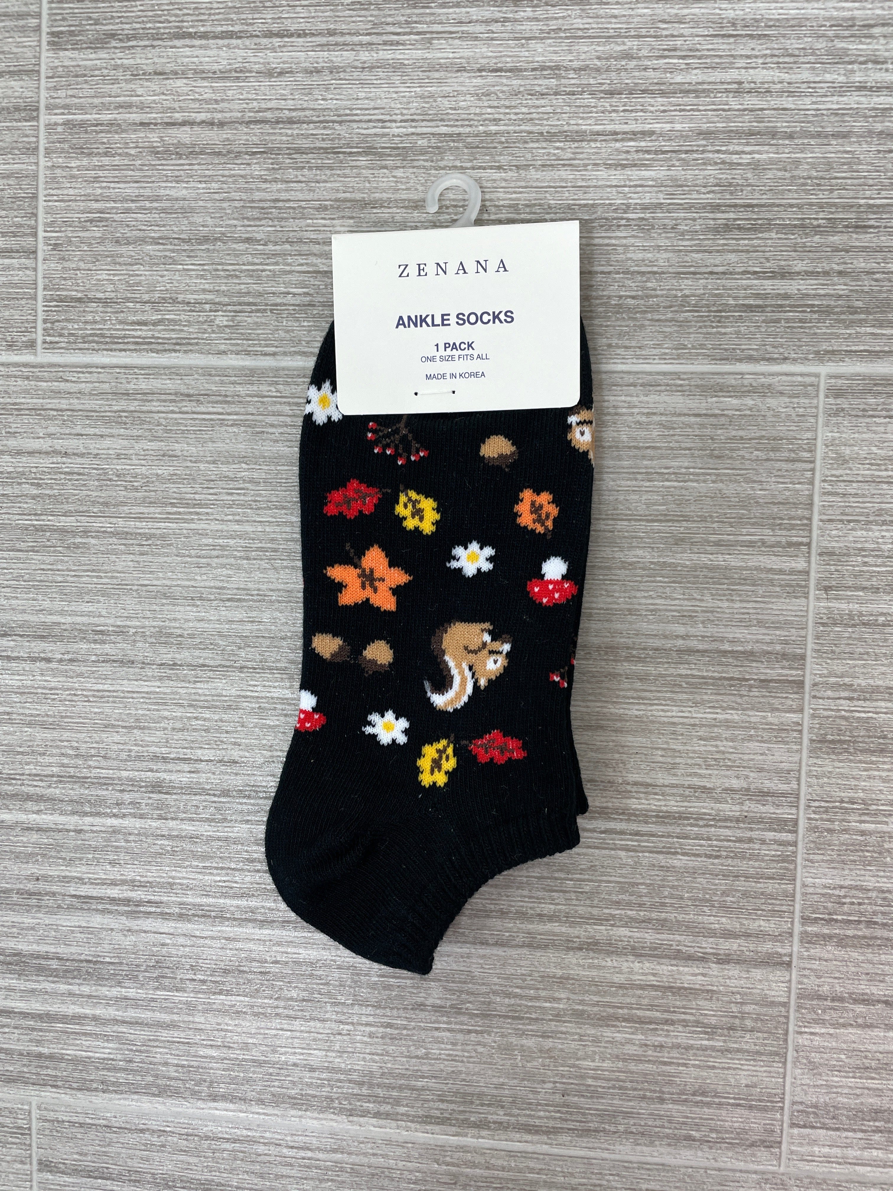 FREE WITH PURCHASES Squirrel Ankle Socks