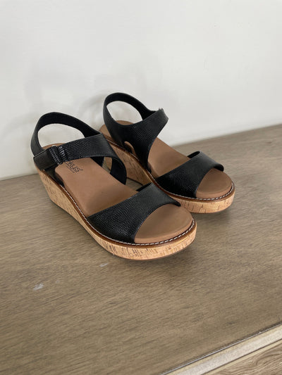 Black Five O'Clock Somewhere Sandal