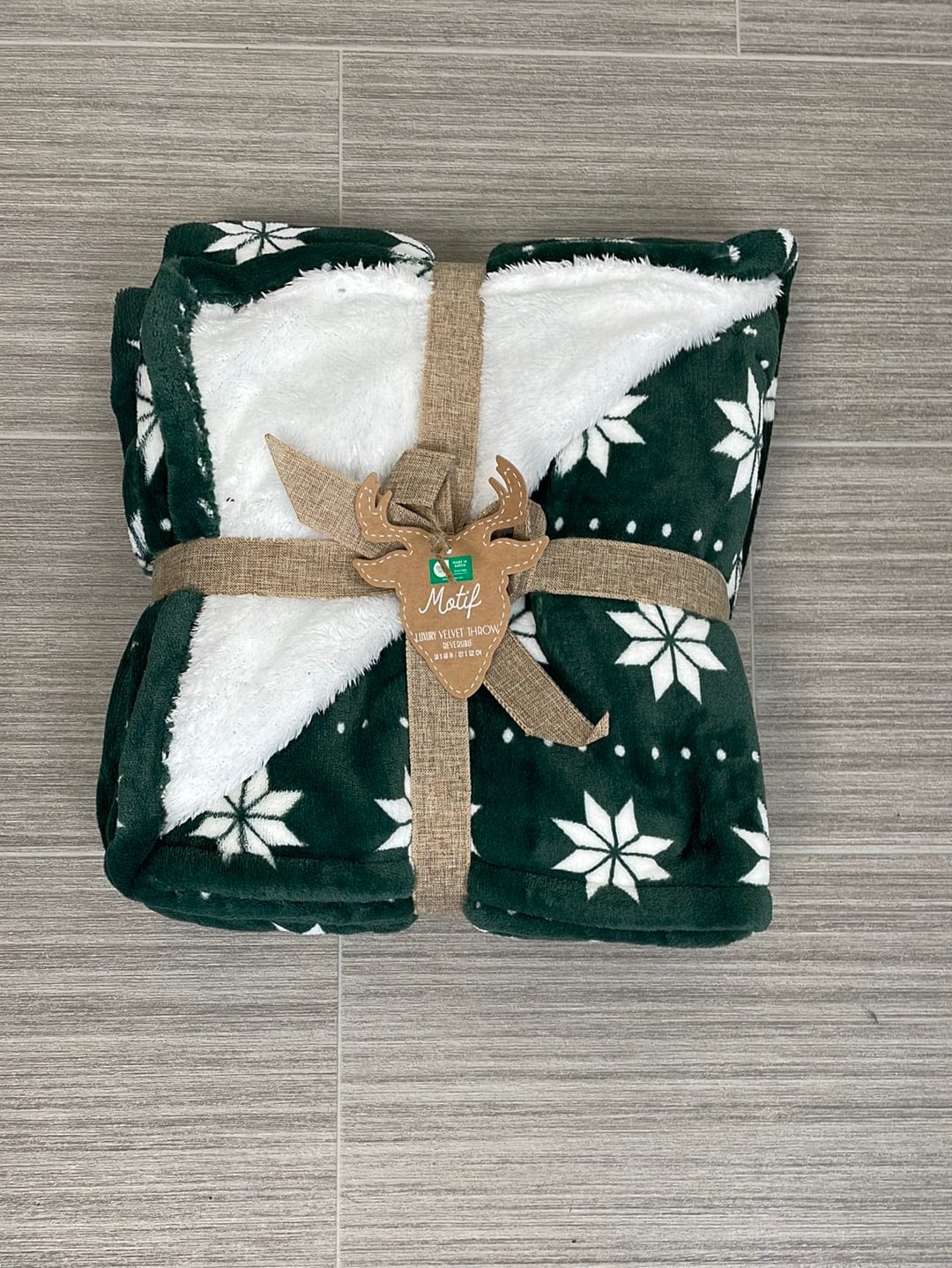 Christmas Star  Holiday Throw