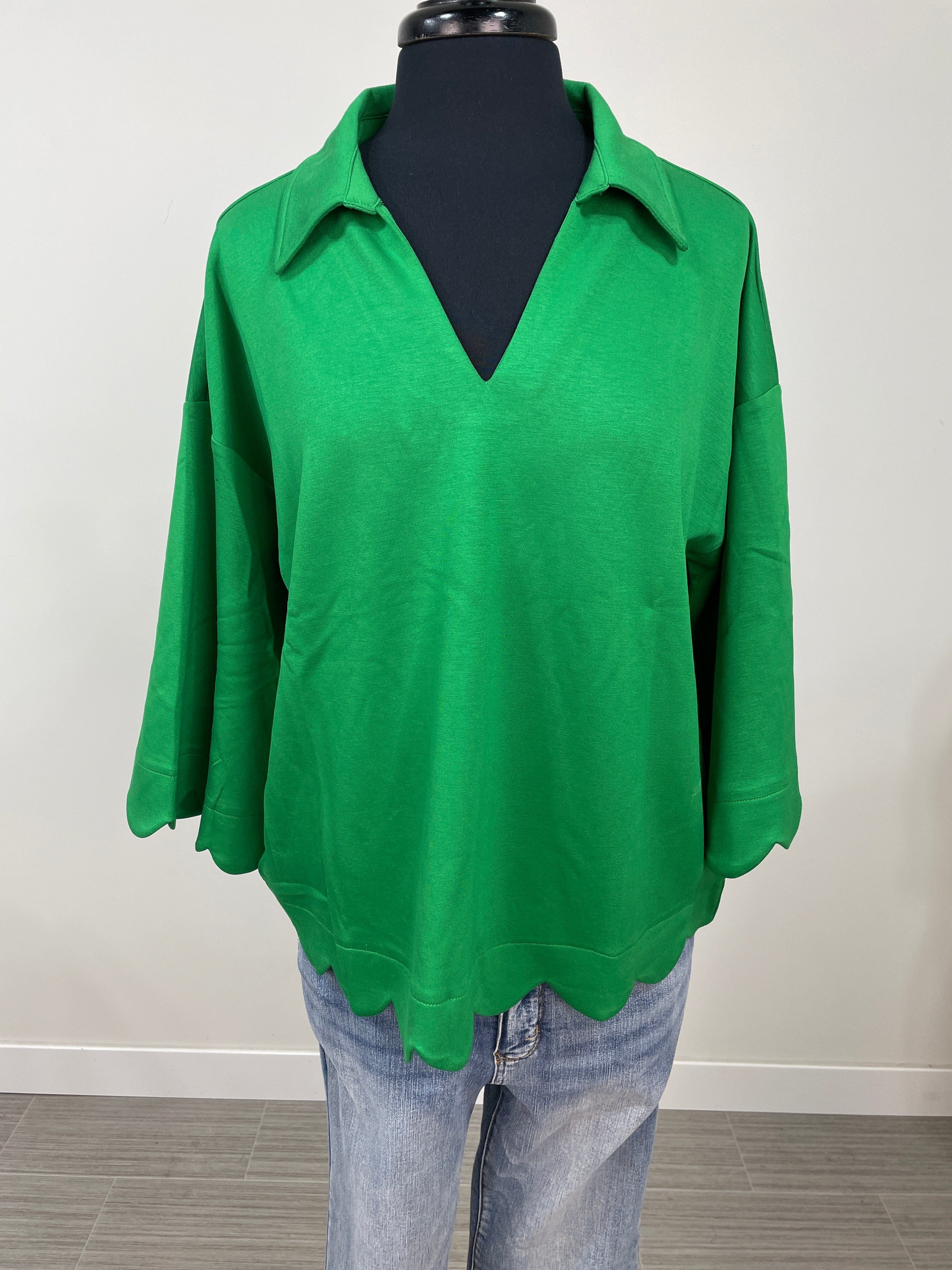 Kelly Green Scallop Hem Top