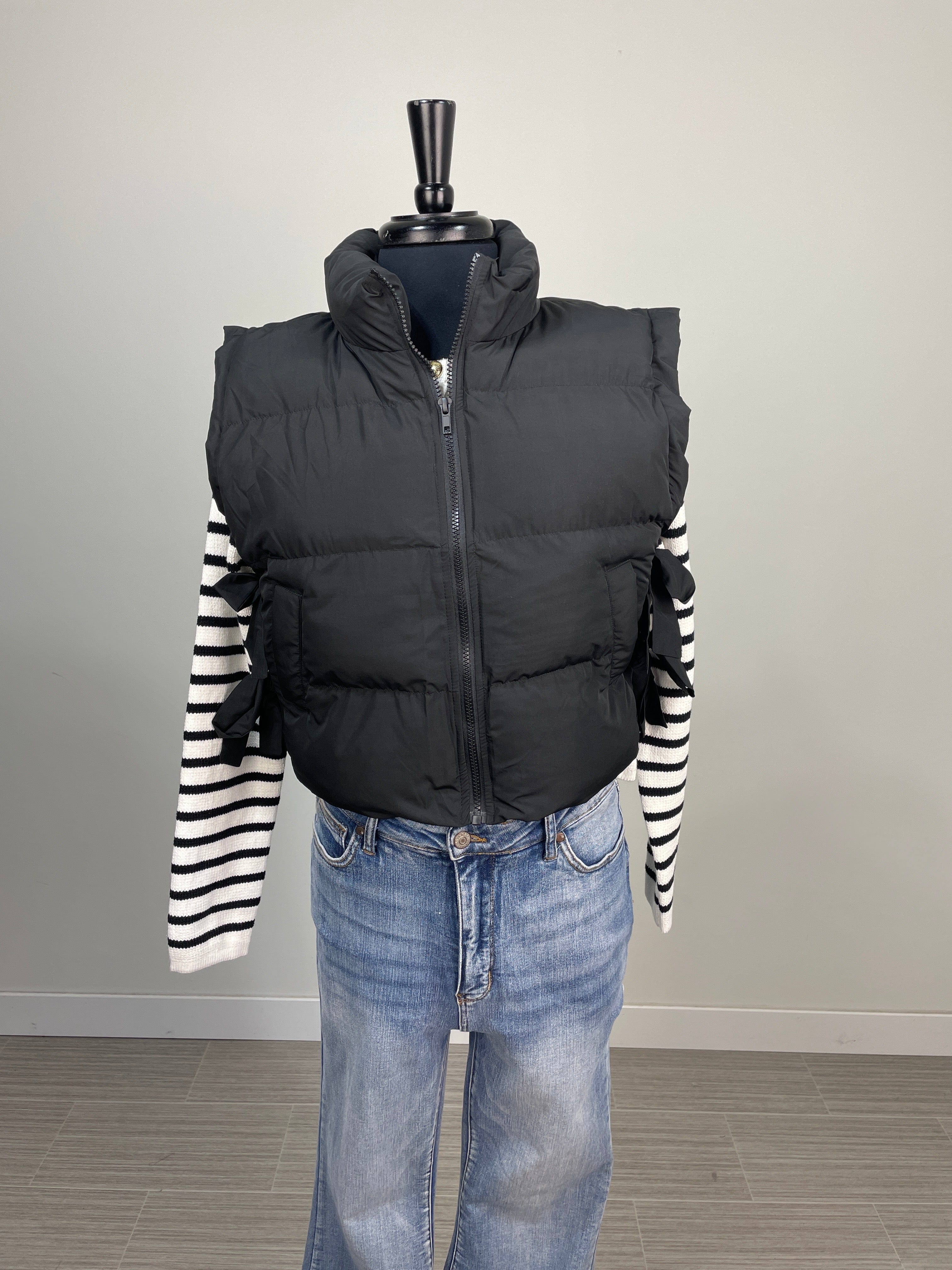 Black Bow Side Puffy Vest