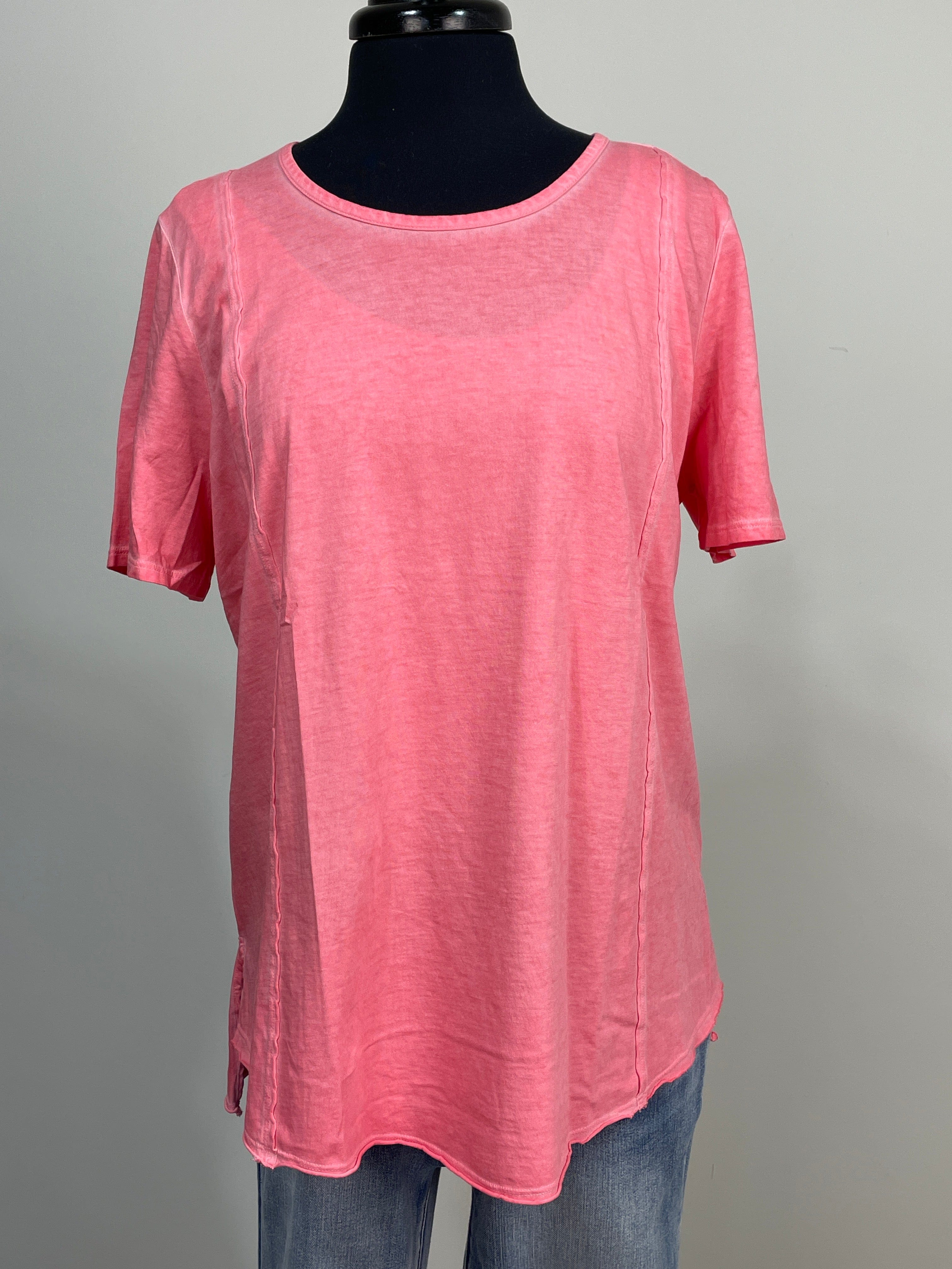 Coral Hi-Lo Short Sleeve Top