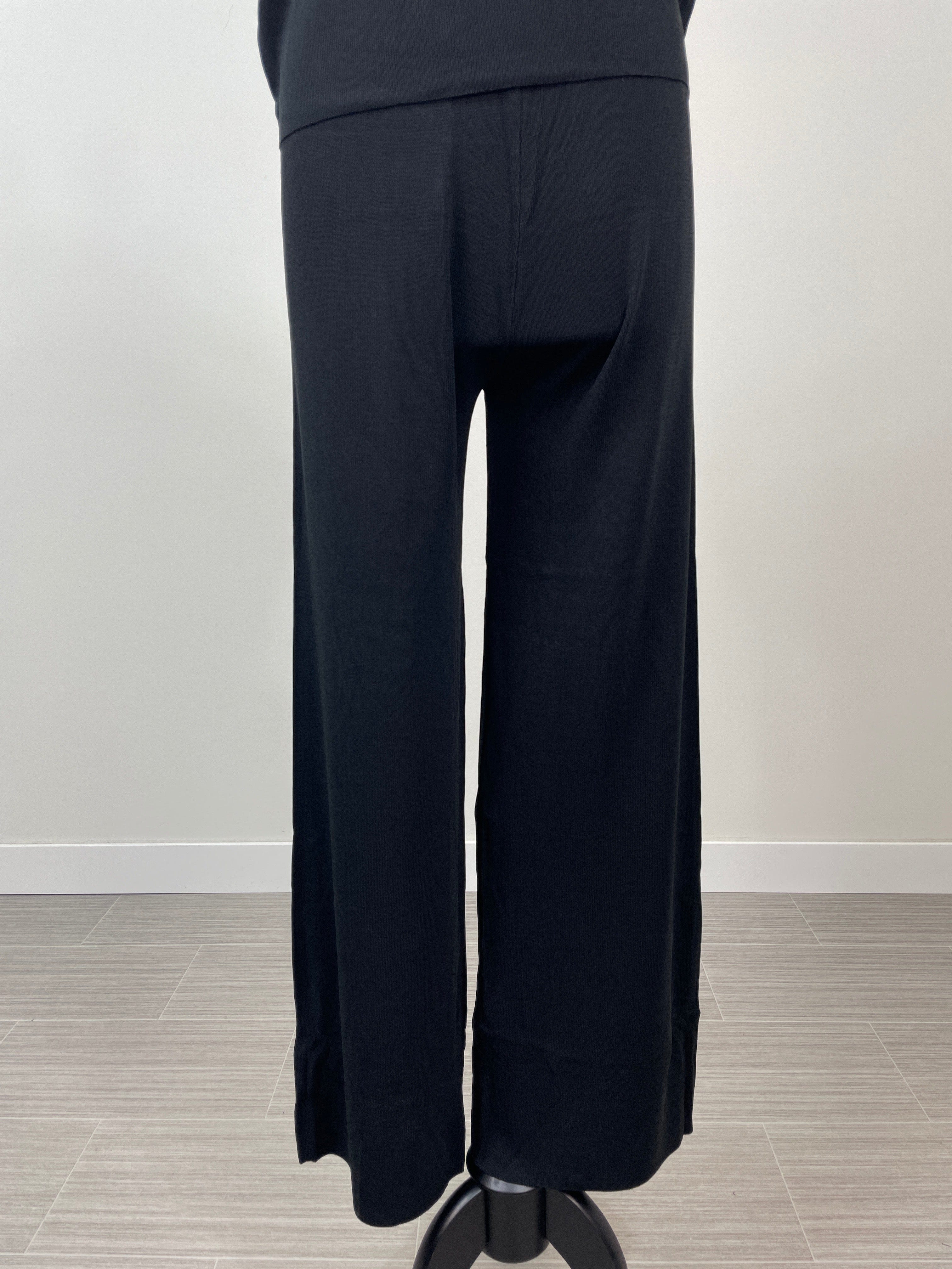 Black Wide Leg Knit Pant
