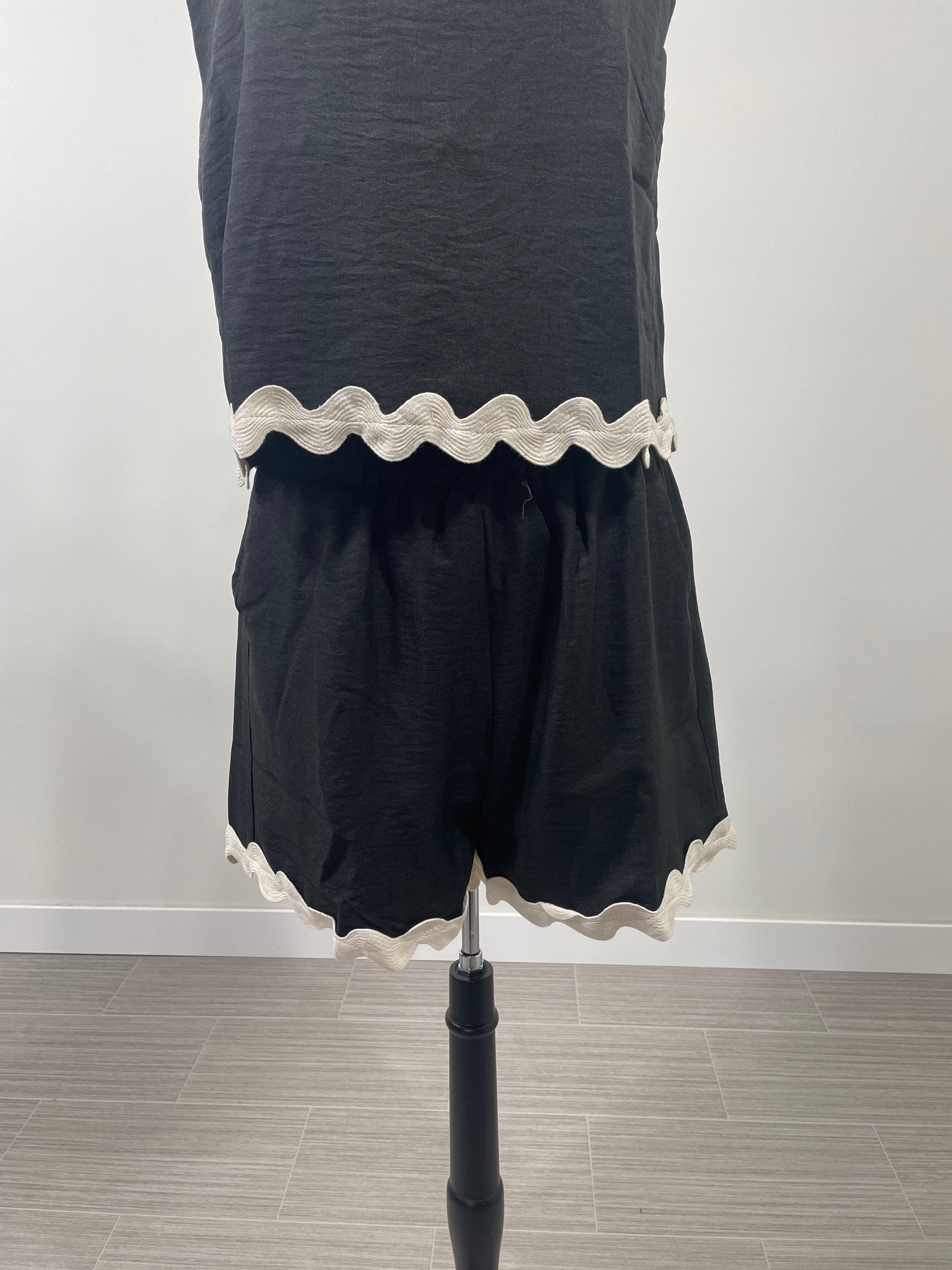 Black Linen Short with White Detail