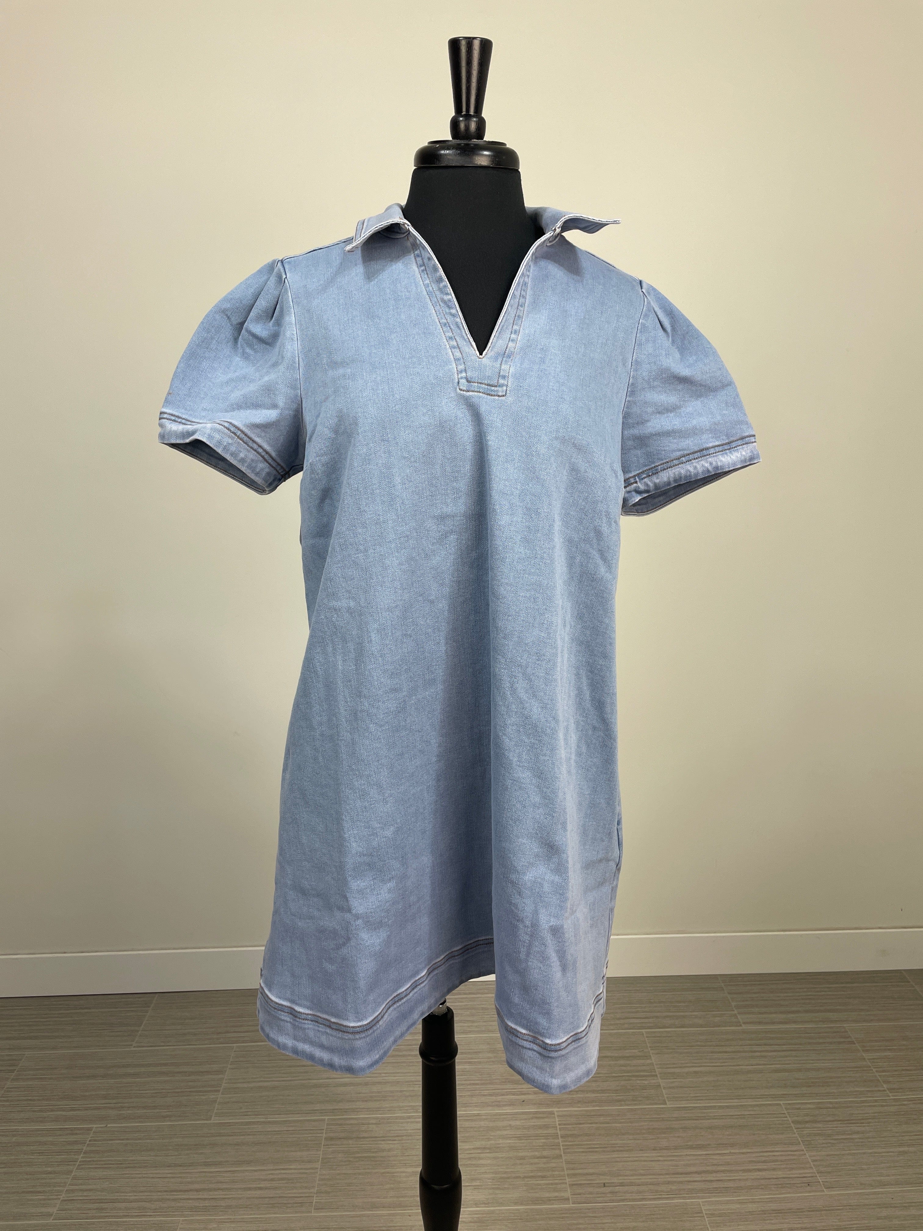 Light Wash Collared Denim Shift Dress