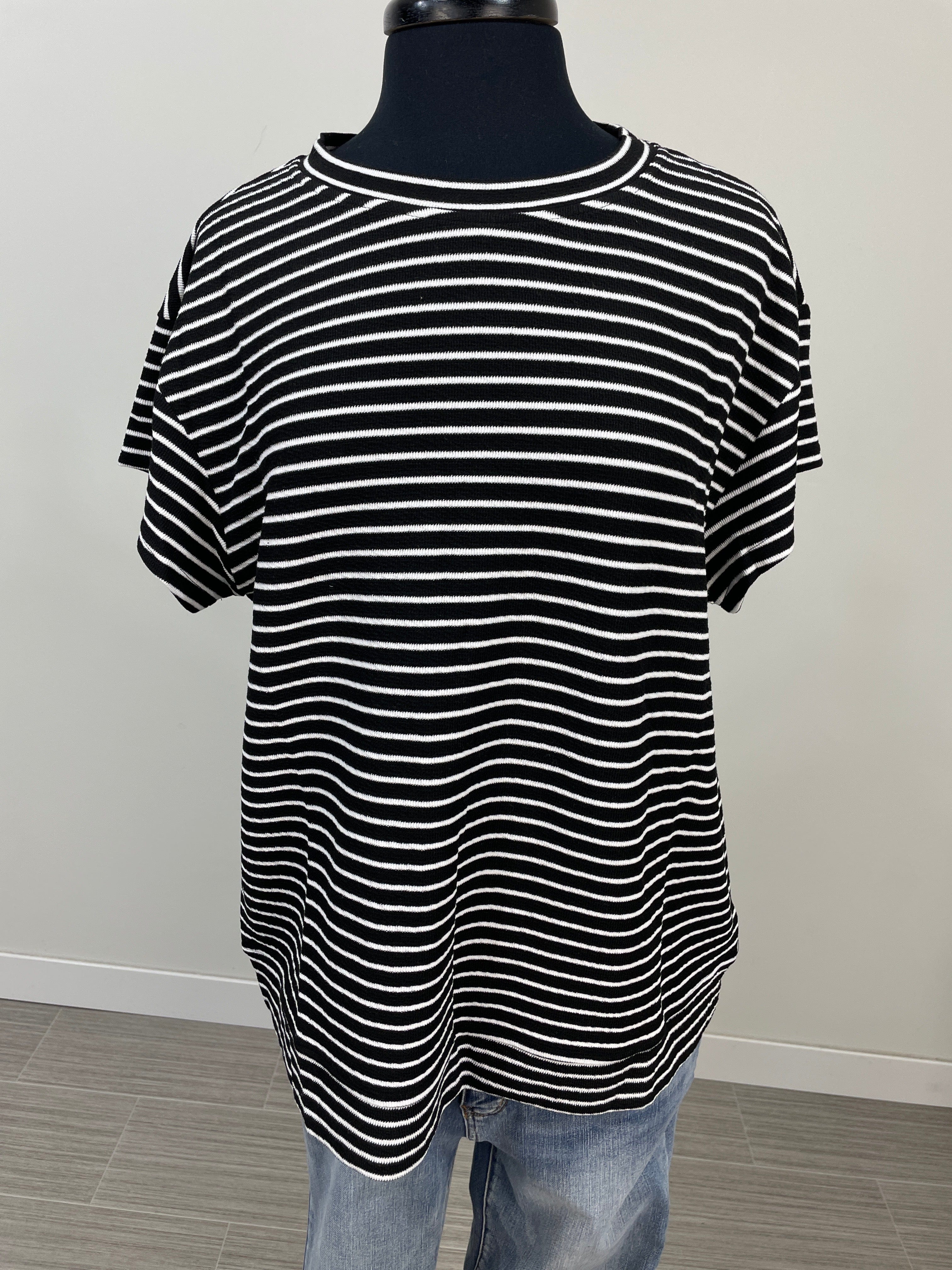 Black & White Stripe Short Sleeve Top