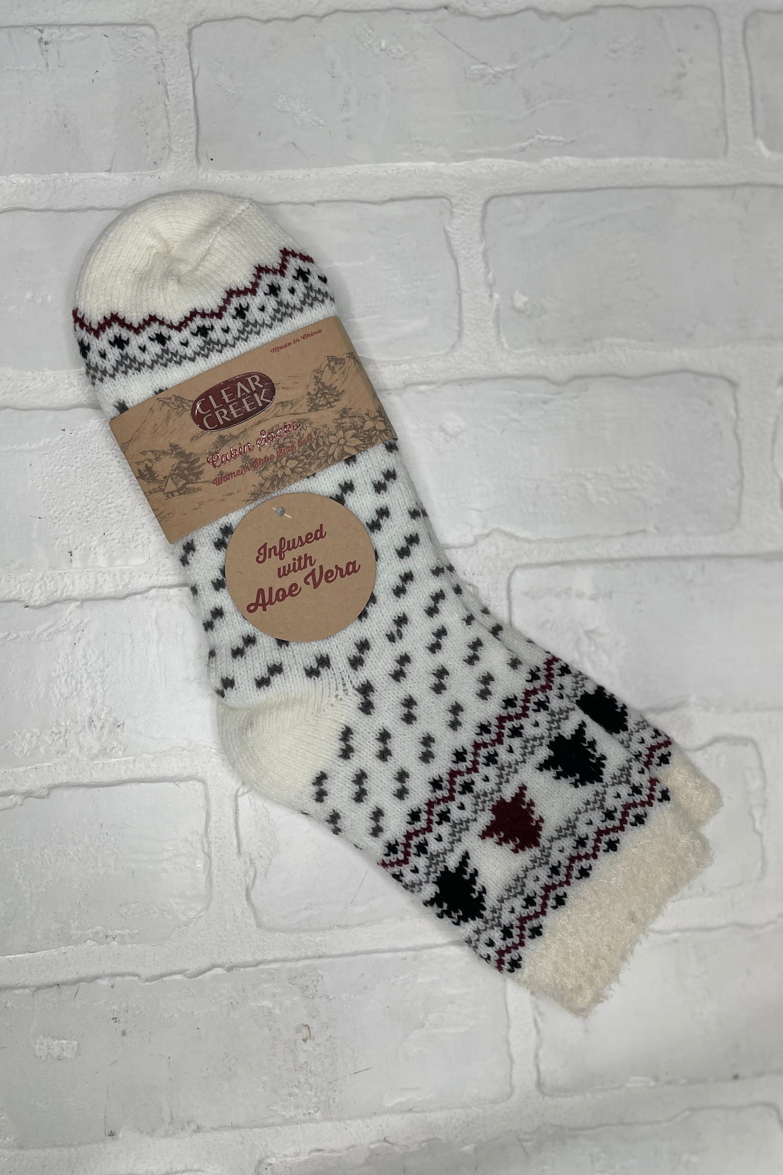 Tree Cabin Socks W/ Aloe