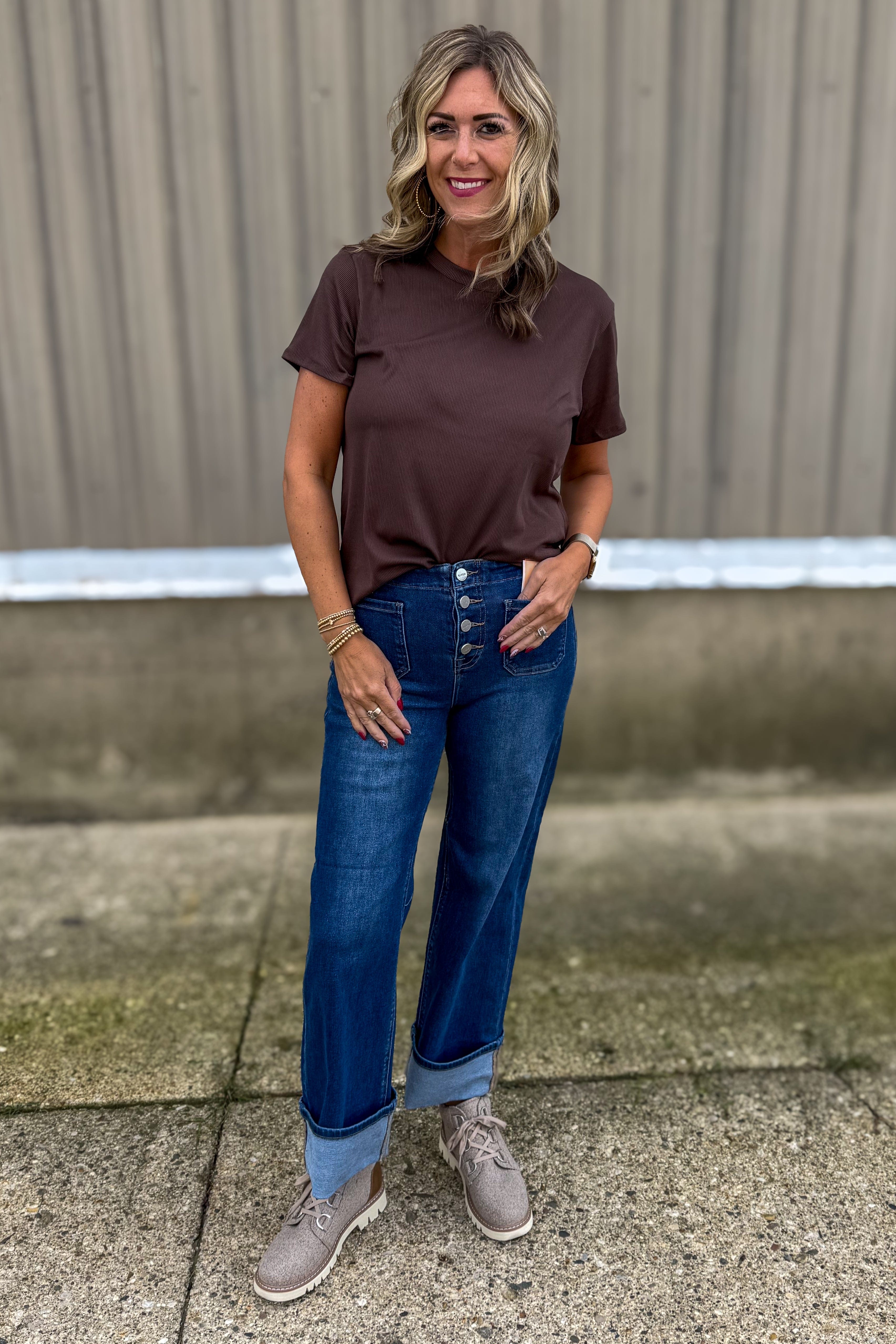 Brown Short Sleeve Rib Crew Neck Tee styled