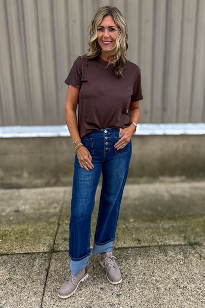 Brown Short Sleeve Rib Crew Neck Tee styled