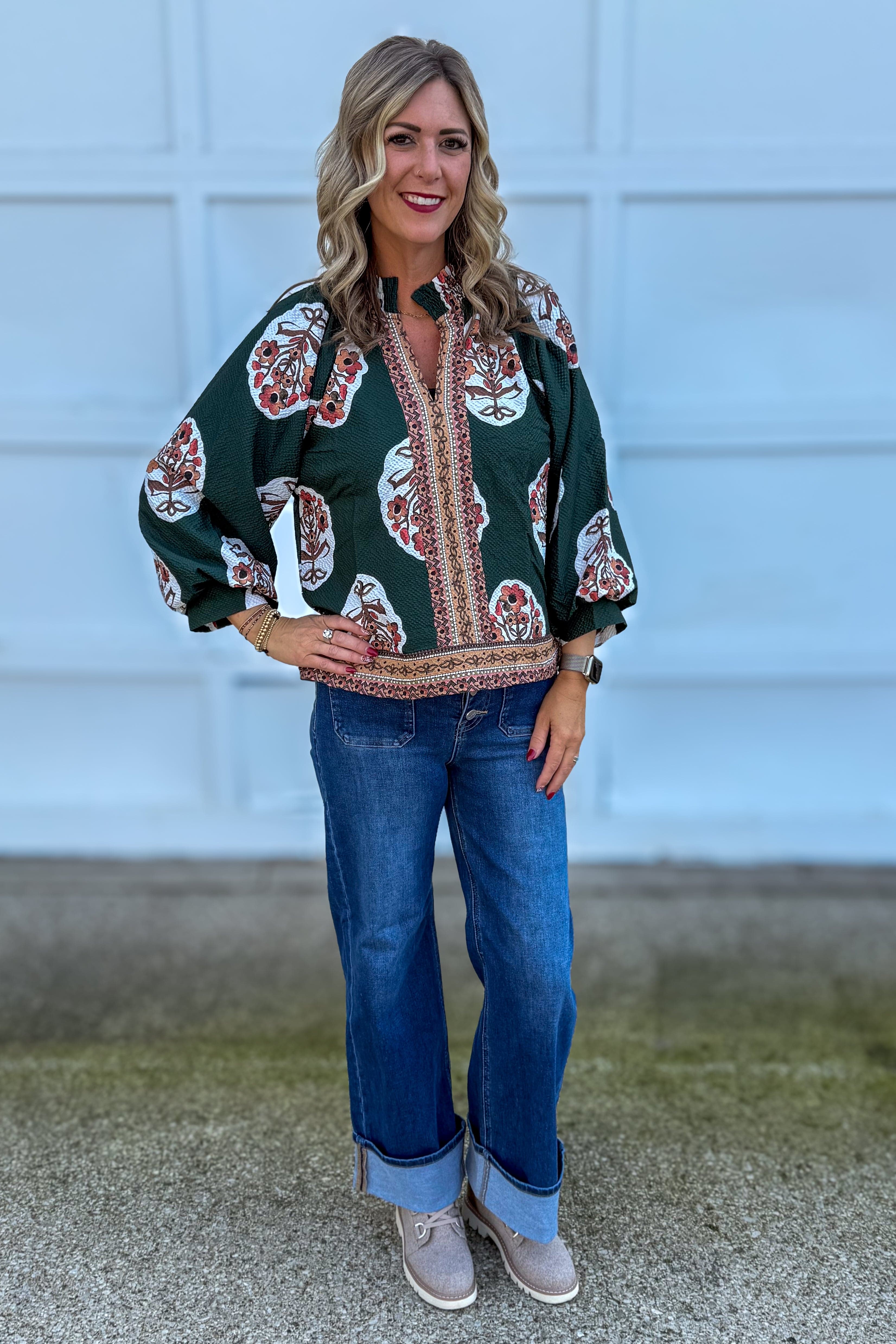 Forest Green Flower Patch Boarder Top sty;ed