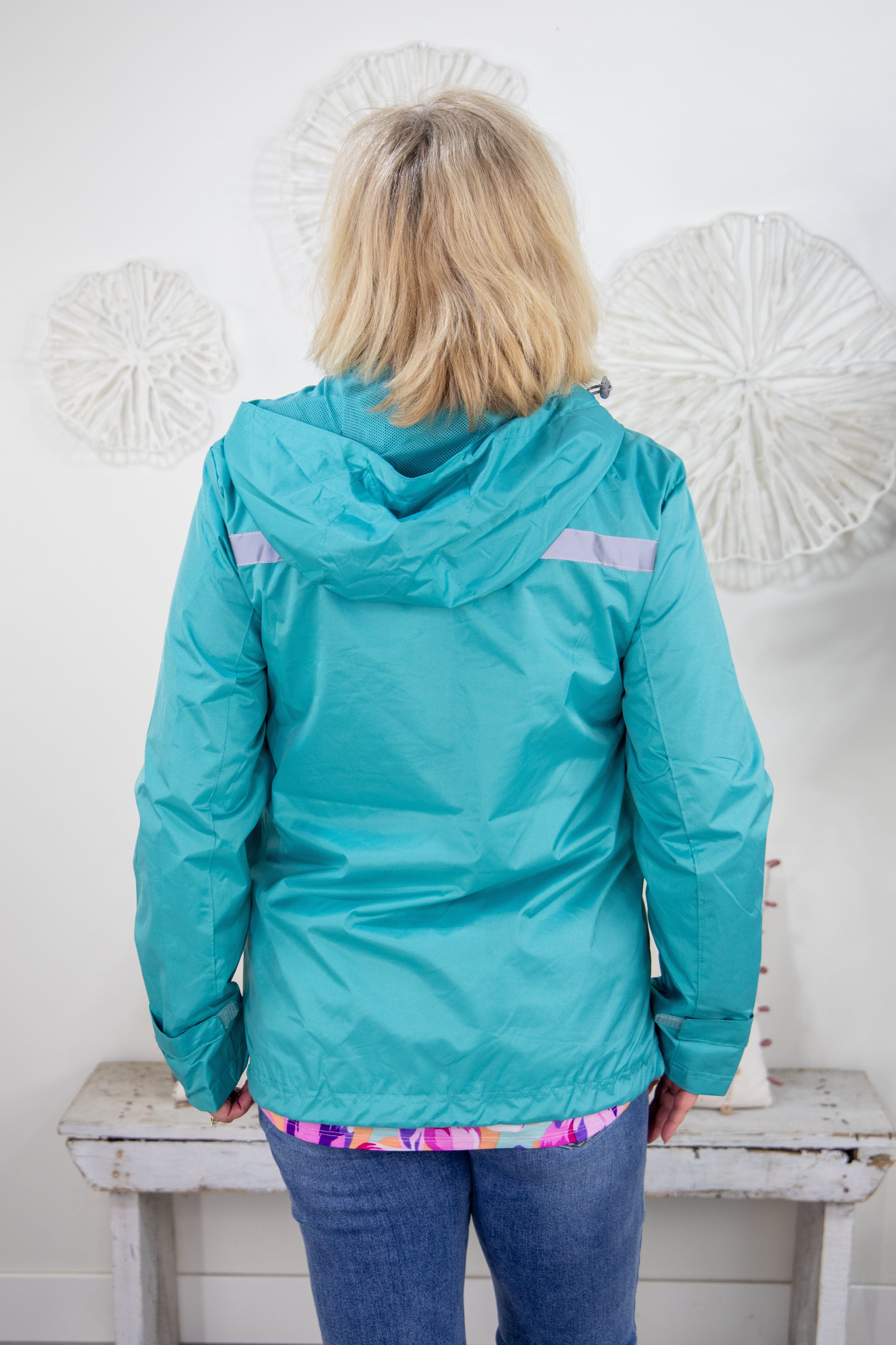 Lagoon Hooded Cape Front Reflective Rain Jacket BAck