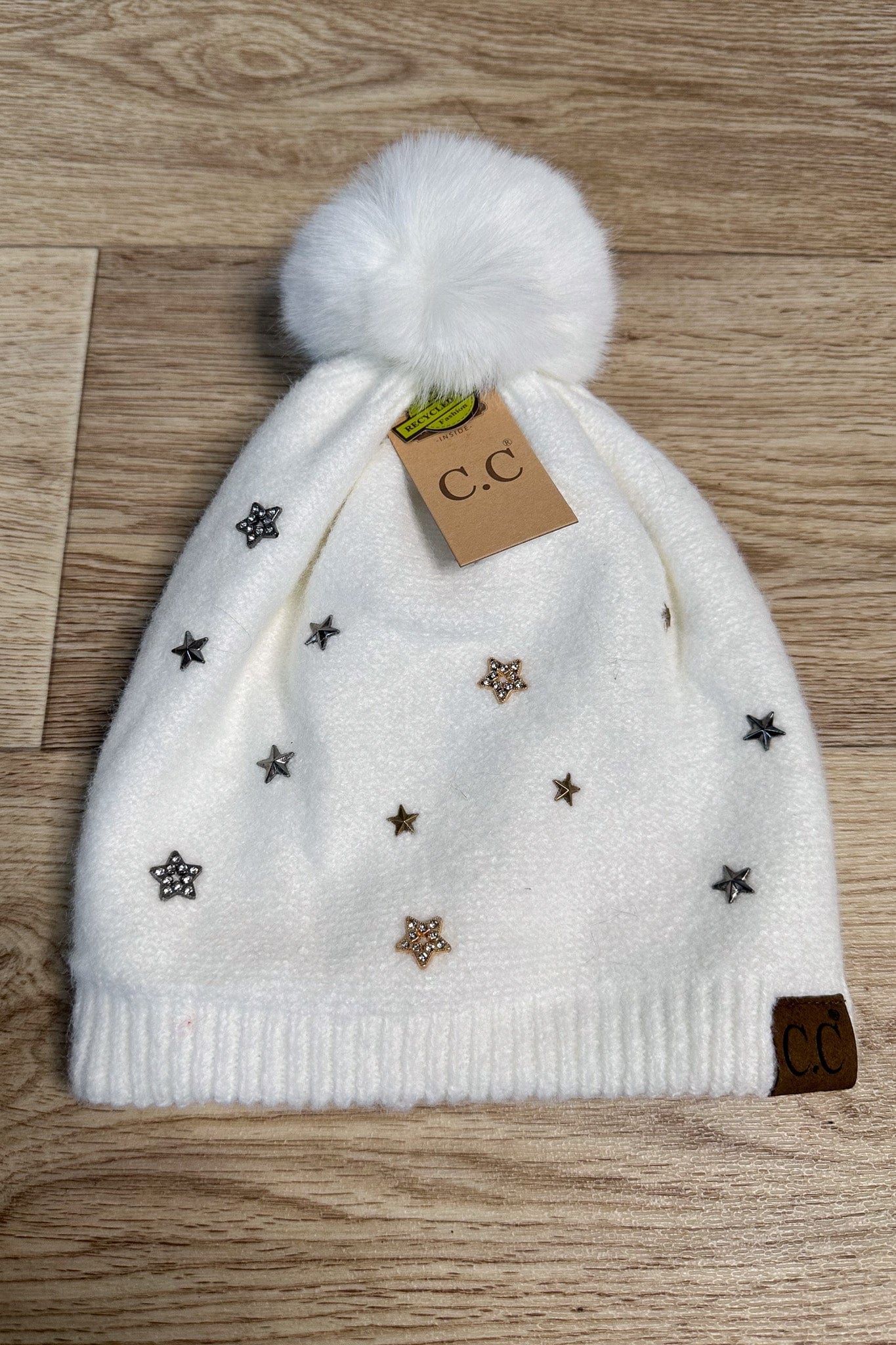 Star Stud Pom Beanie - Ivory
