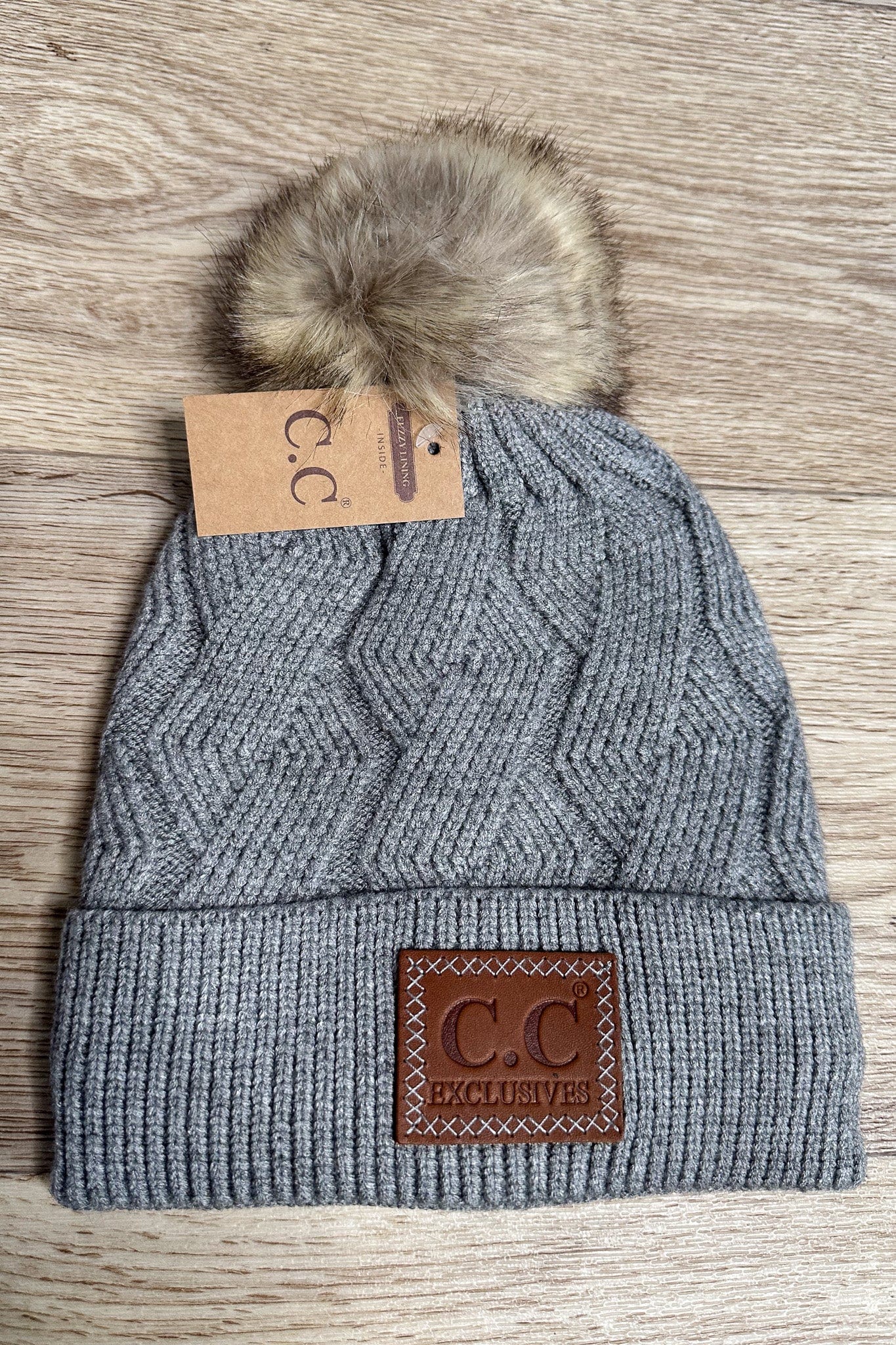 Geometric Cable Beanie Hat w/Pom - Light Grey