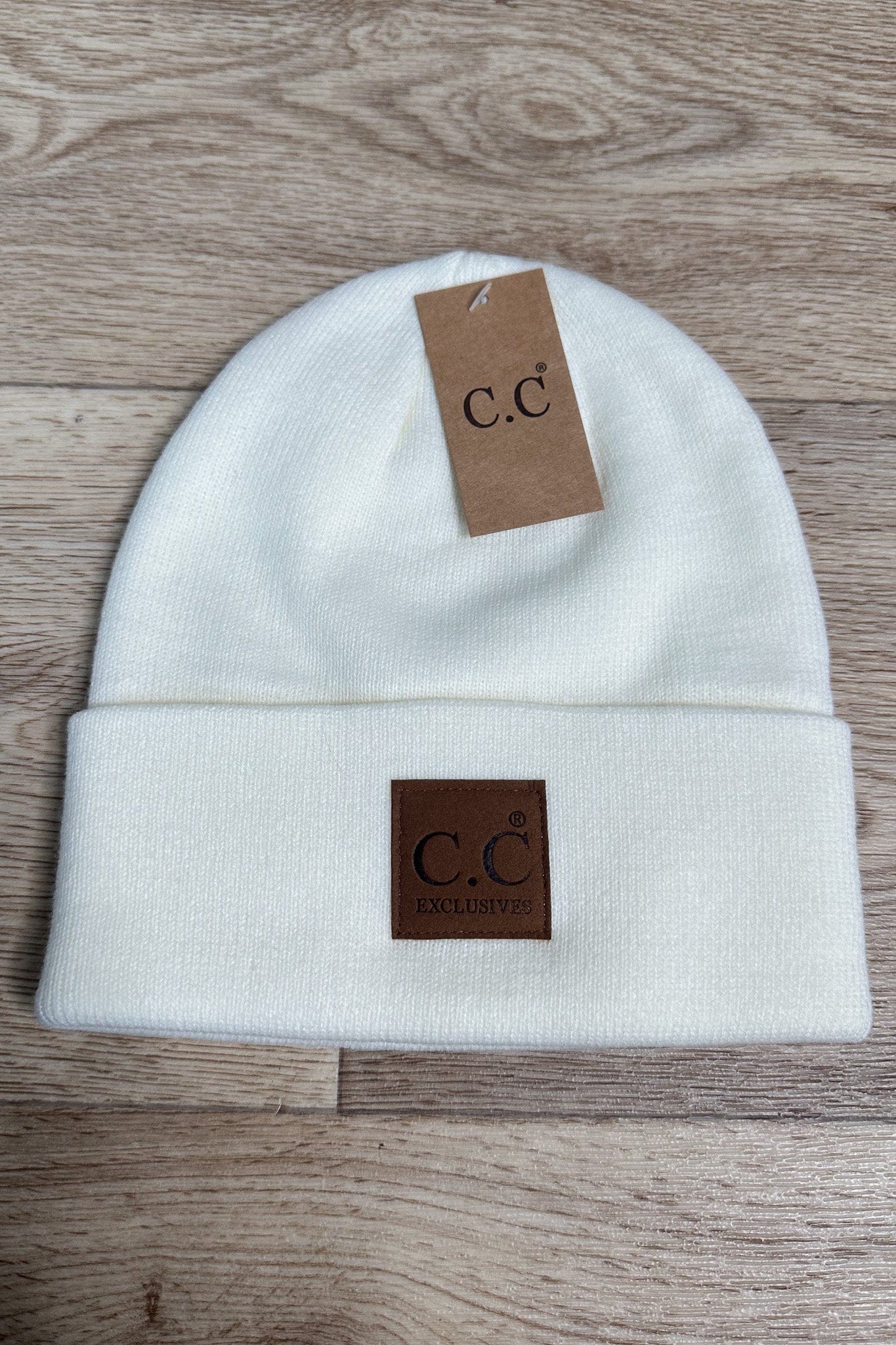 Classic Beanie w/Logo - Ivory