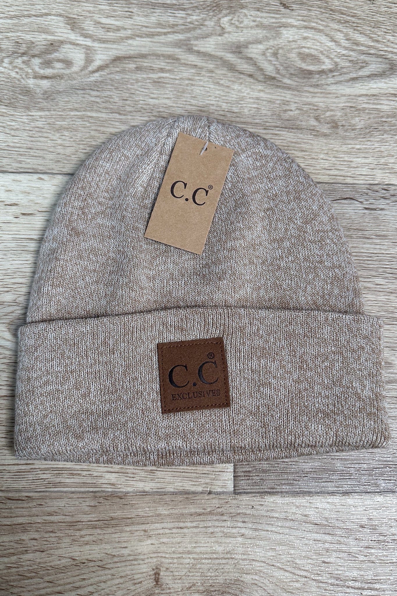 Classic Beanie w/Logo - Beige Mix
