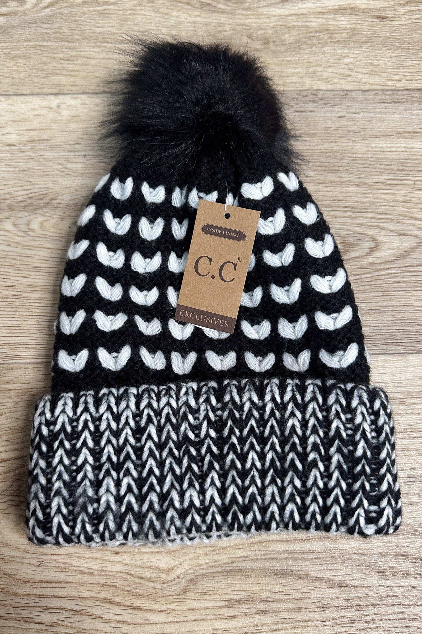 Heart Beanie w/Pom - Black