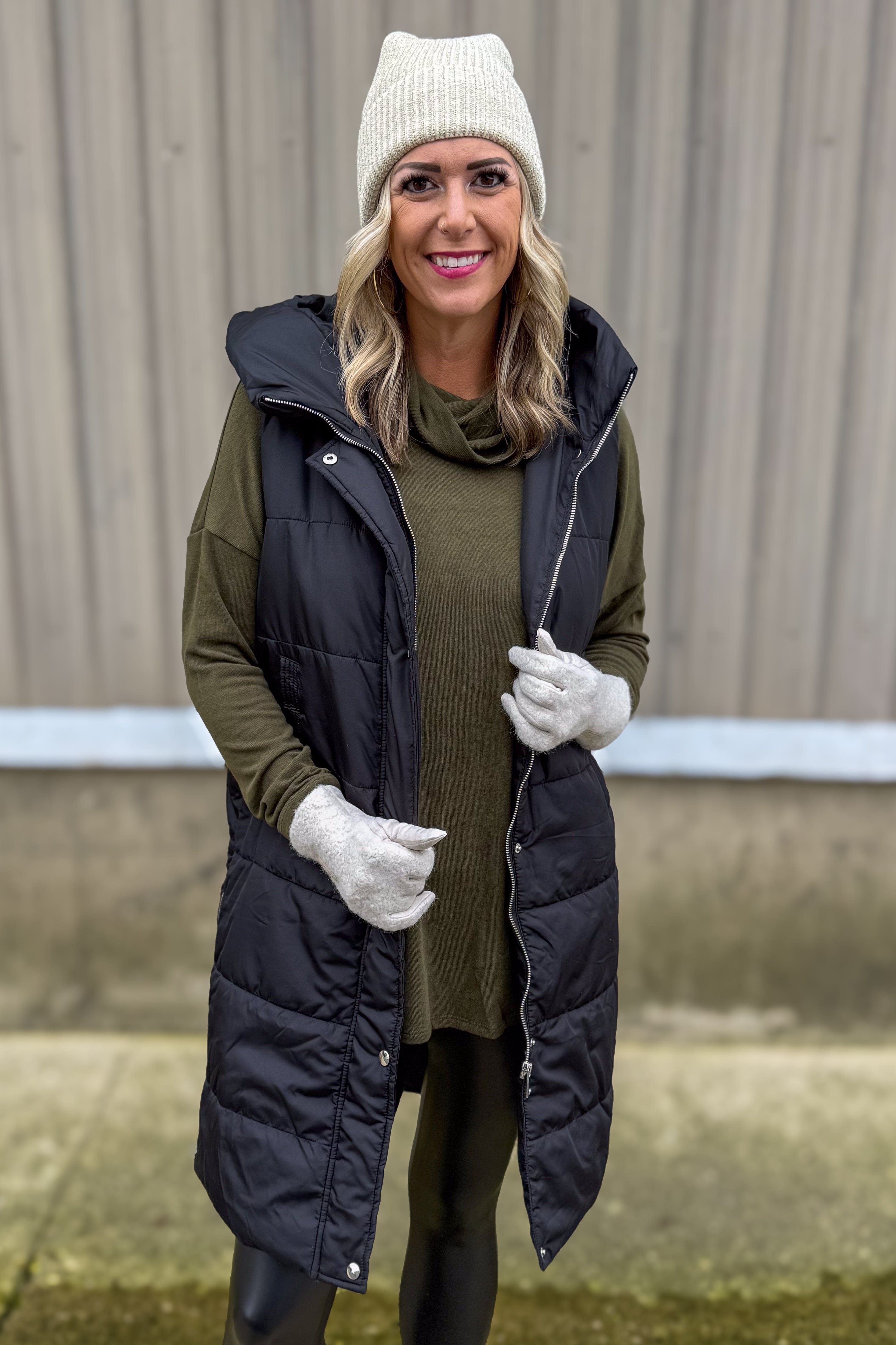 Black Long Puffer Vest – Jean Marie's