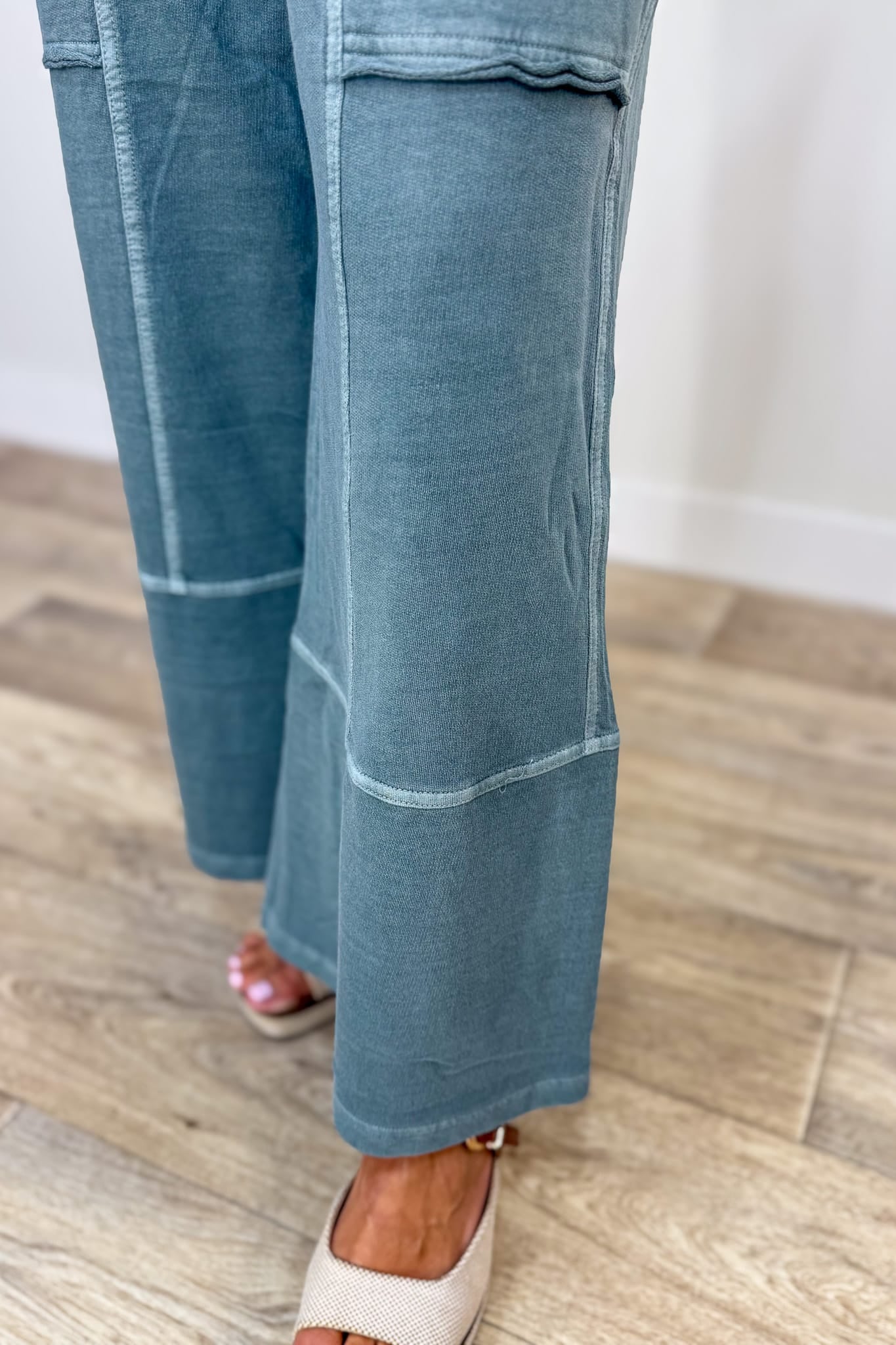 Ash Jade Exposed-Seam Pants Detailed