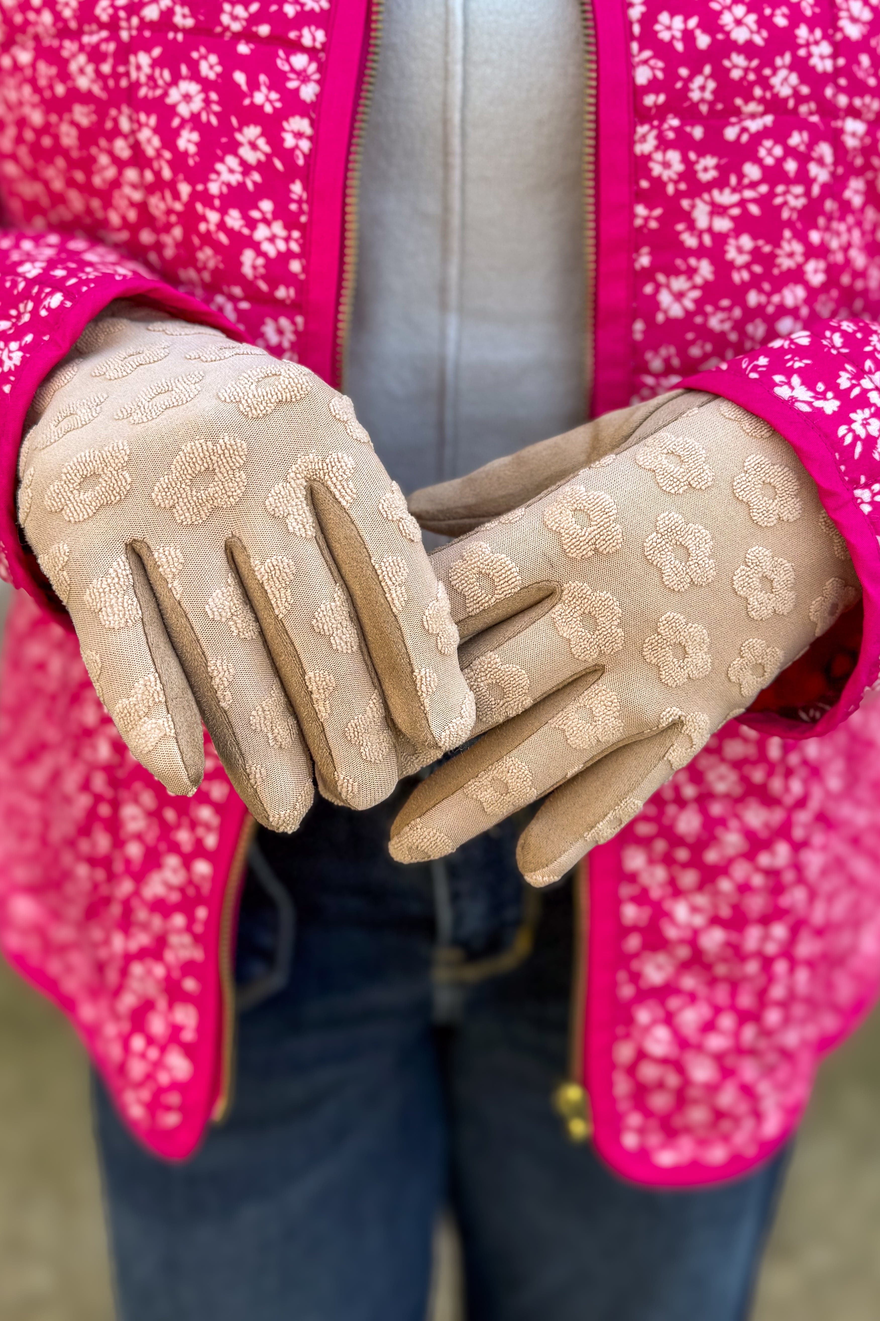 Camel Petunia Dual Texture Glove