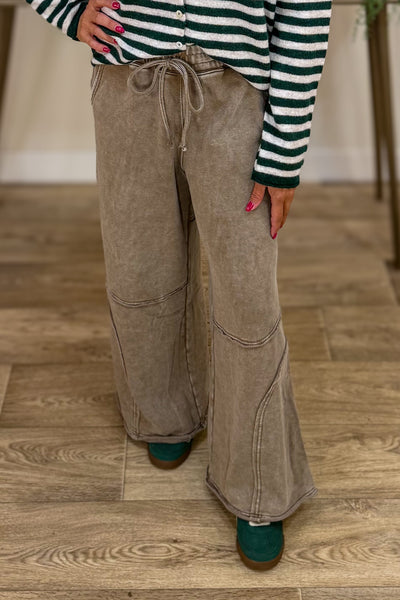 Mocha Exposed-Seam Pants