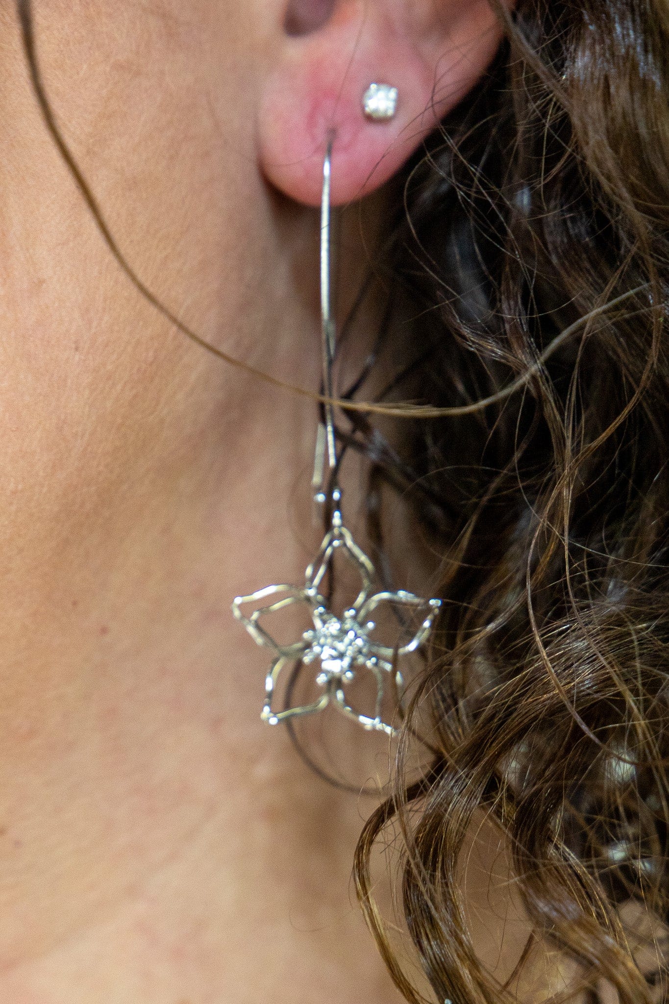 Silver Flower Dangle Earring